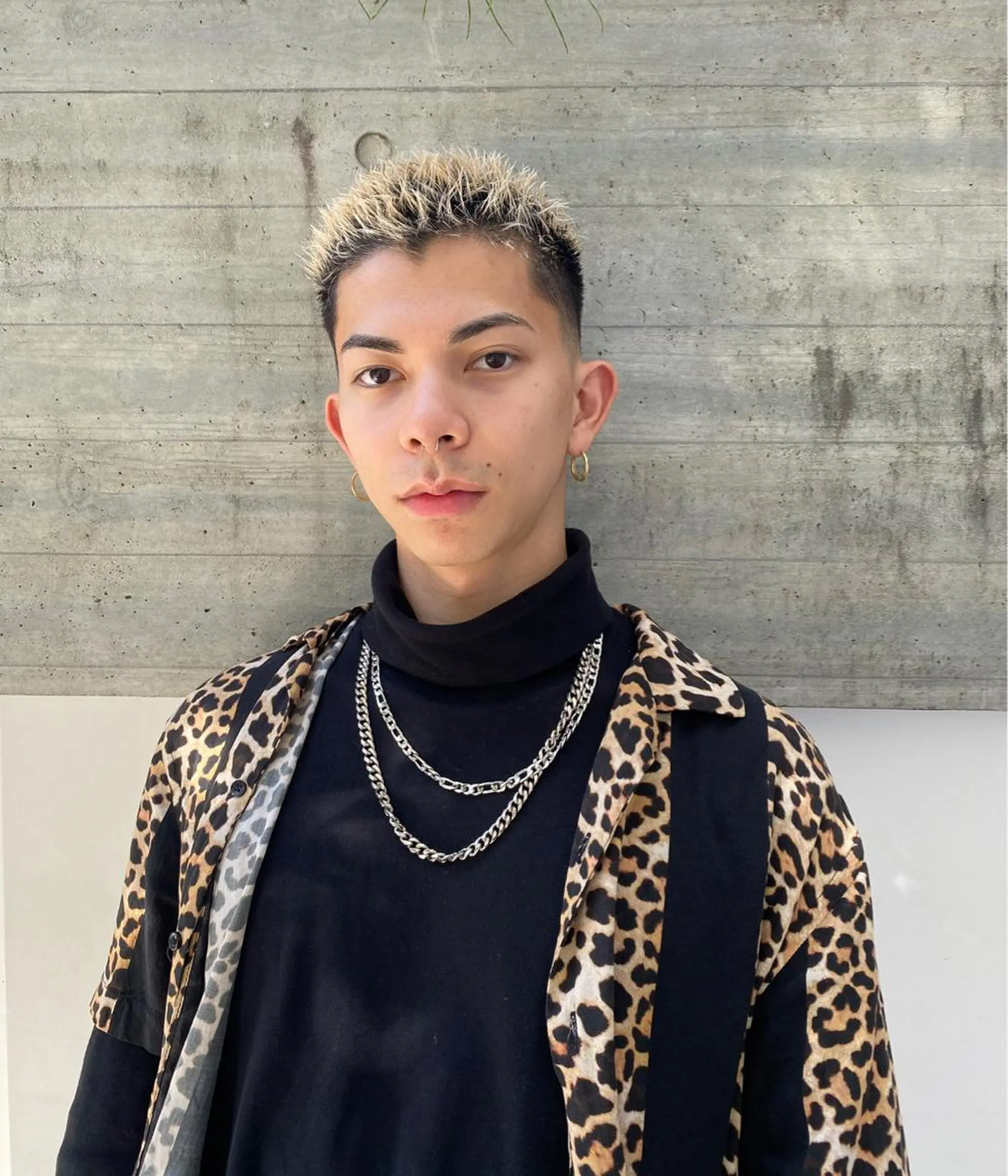 カラー メンズ ヘアカラー トリートメント パーマ、髪質改善 カズマのヘアスタイル