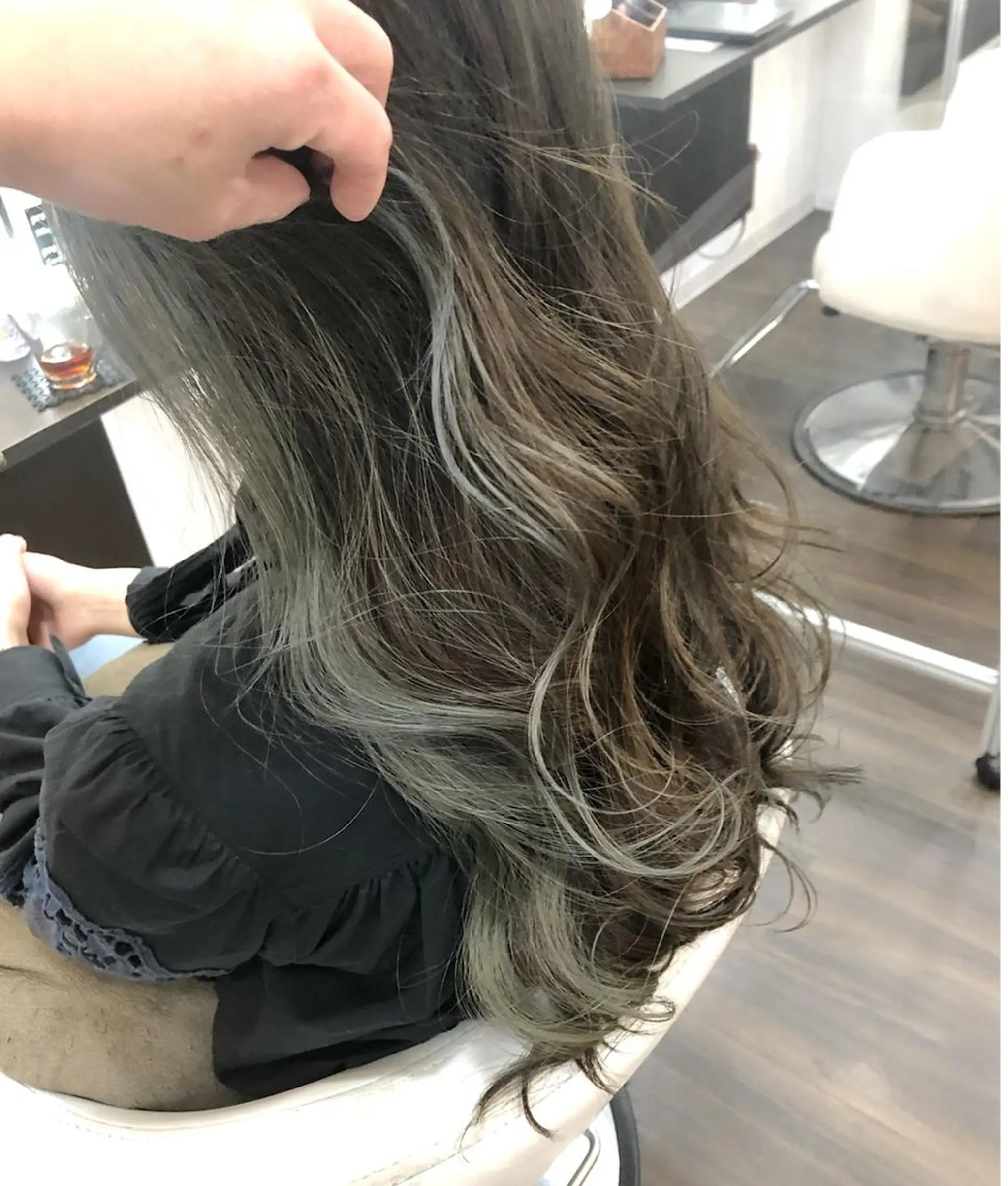 ロング カット ヘアカラー トリートメント ヘッドスパ 美髪髪質改善✨ 店長 天城由香のヘアスタイル