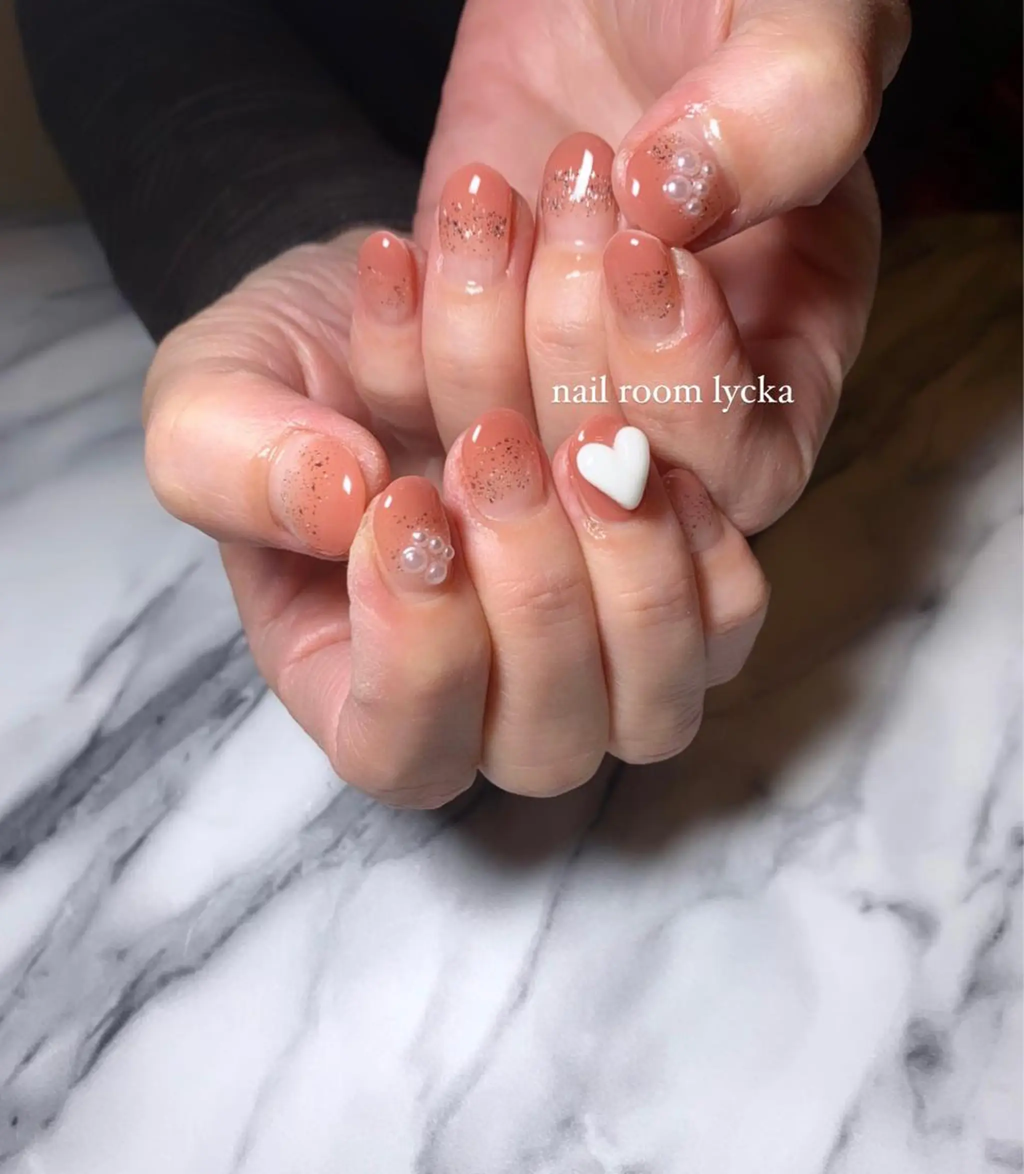 ネイル ﾈｲﾙﾙｰﾑﾘｯｶ 𝐦𝐚𝐲𝐮のネイルデザイン