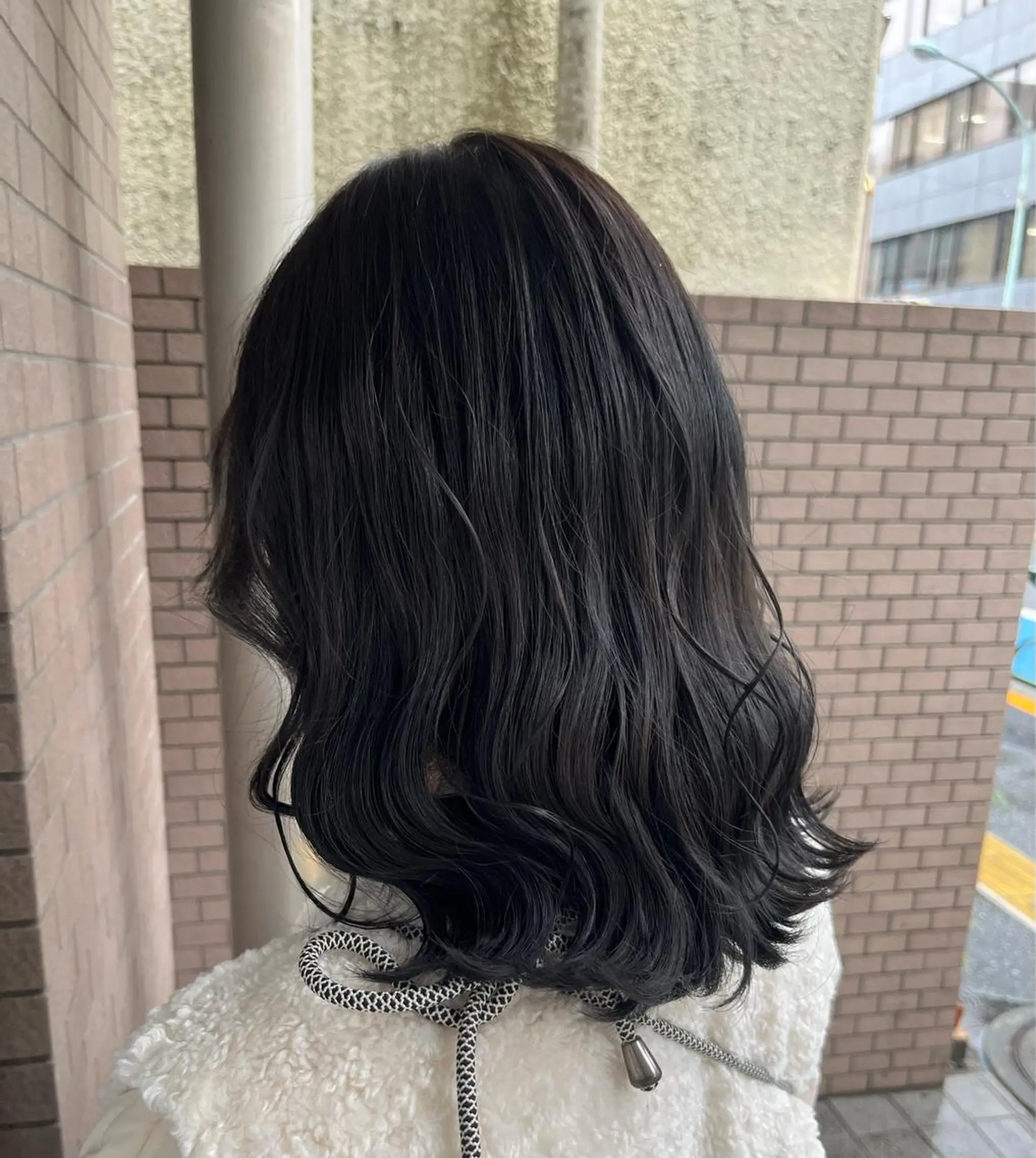 ミディアム カラー 黒髪 ブリーチ 透明感カラー グレージュ ナチュラルブラック 艶髪/ハイトーン/ ヘアセット/モエノのヘアスタイル