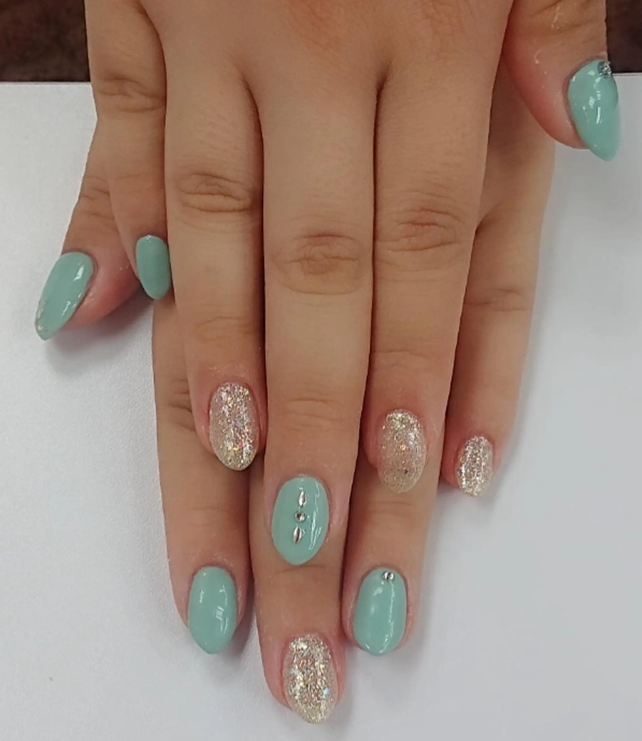 ネイル 🍒当日もOK🍒 𝑳𝑼𝑵𝑨花井のネイルデザイン