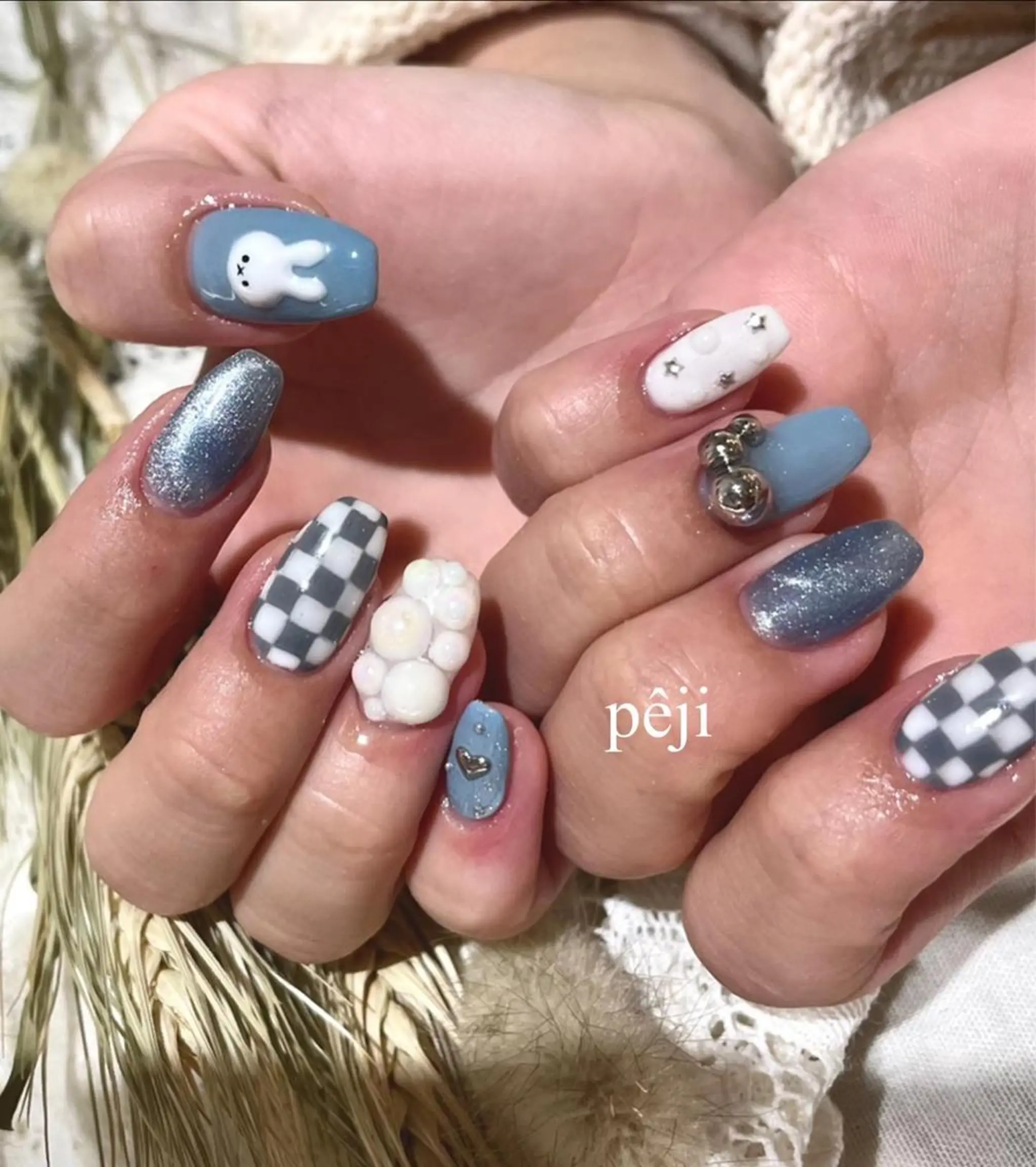 セミロング m kaori𓃟のネイルデザイン