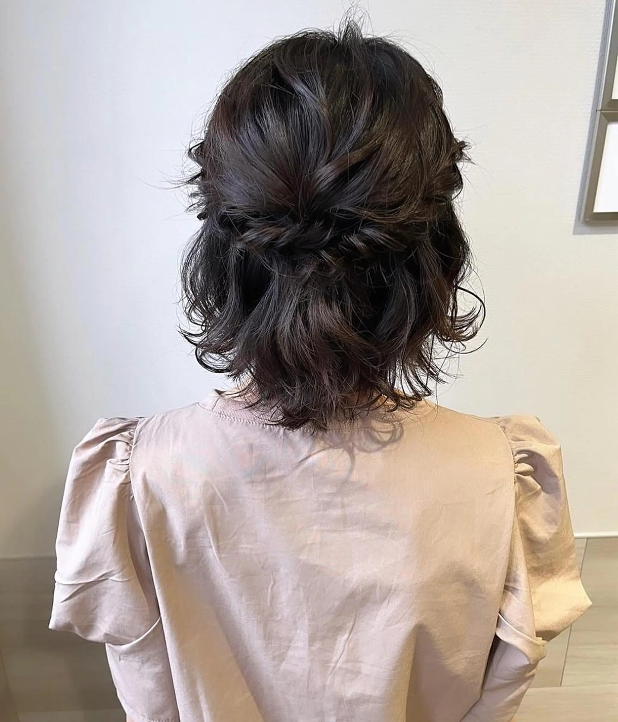 ショート ヘアアレンジ tomida yukiの眉毛・アイブロウイメージ