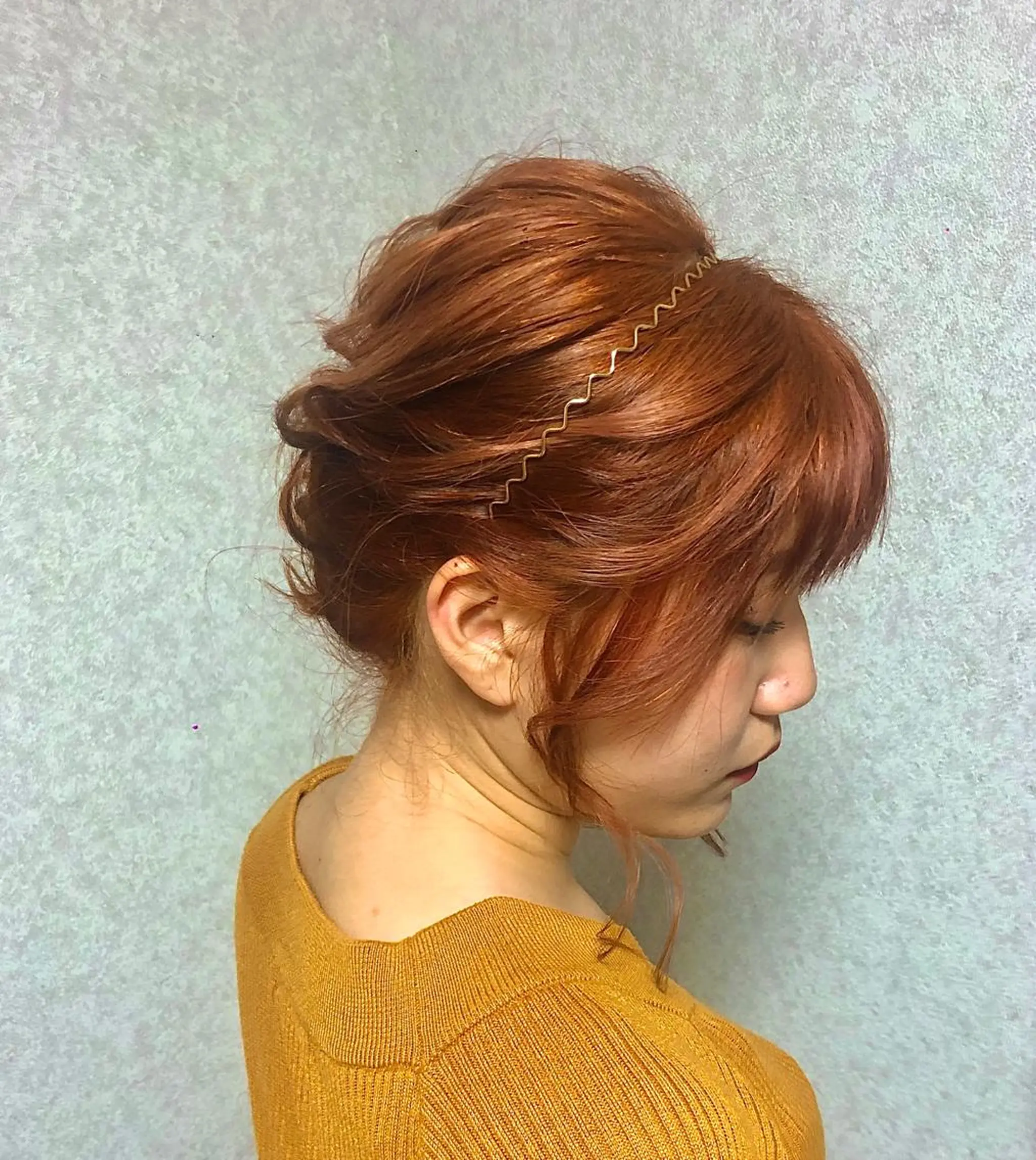 ミディアム カラー ブリーチ オレンジ SYUMA .のヘアスタイル