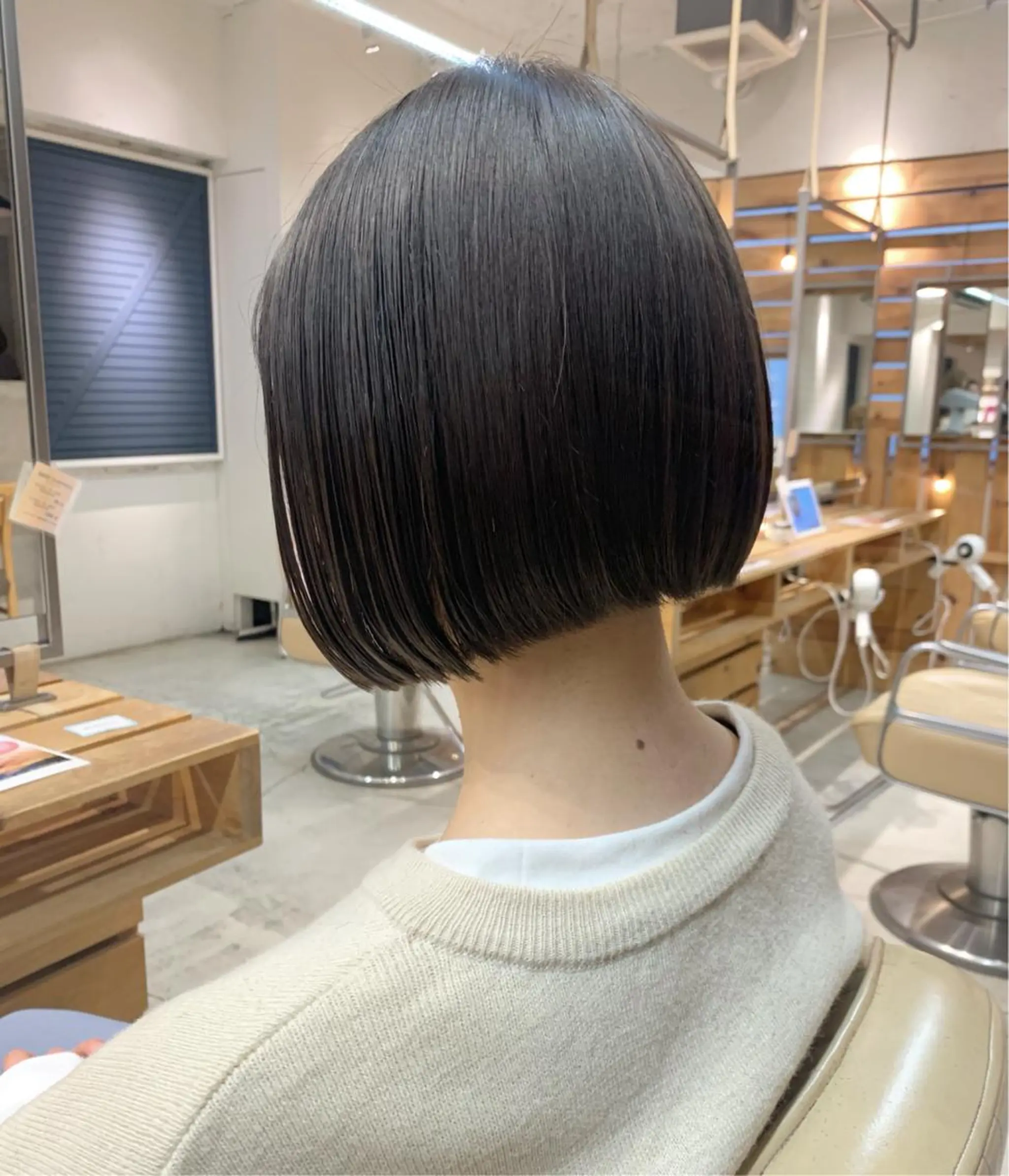 ショート ボブ iLi 《イリ》のヘアスタイル