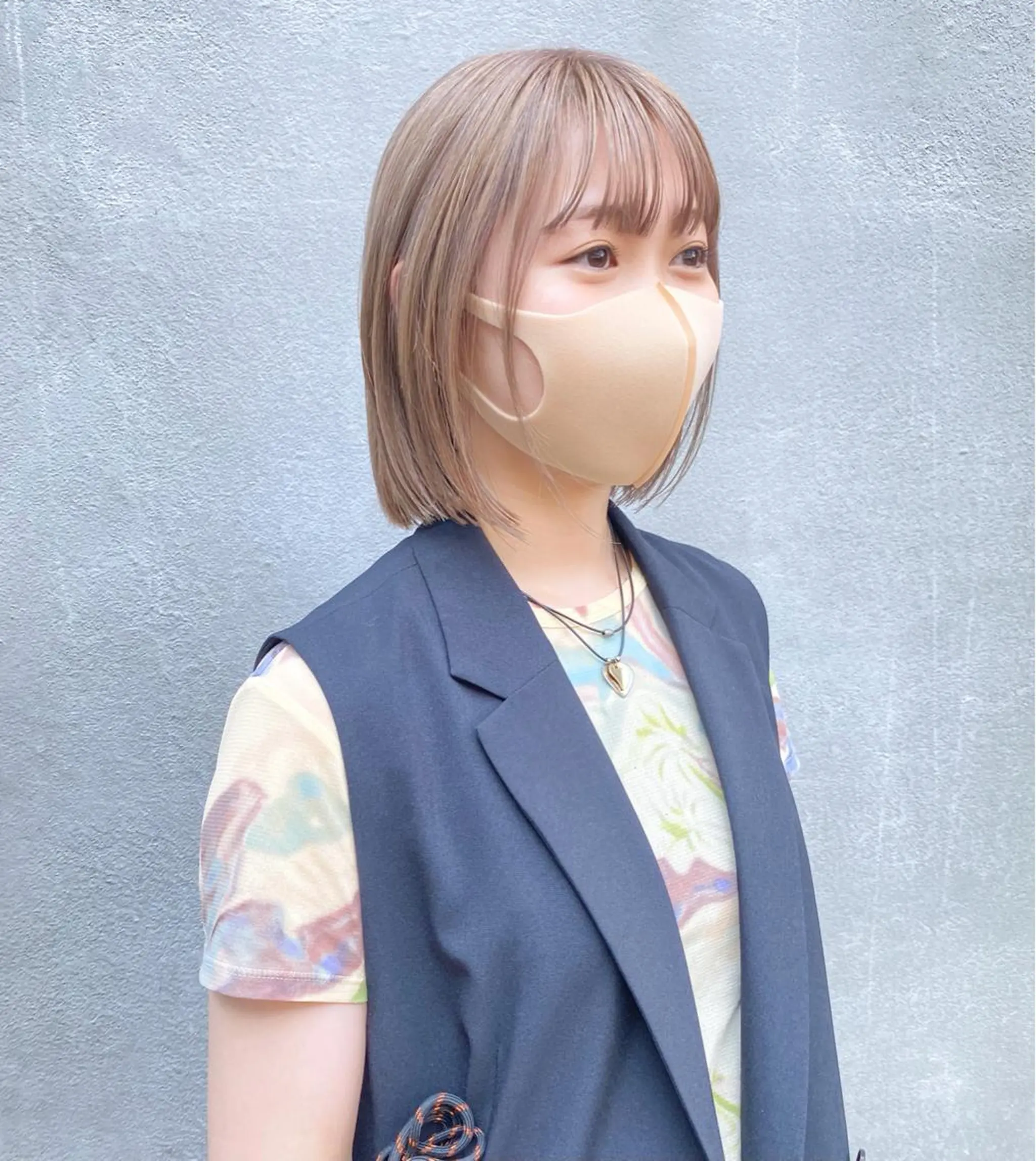 ショート カラー 似合わせベージュ 🍯ayumi🍯のヘアスタイル