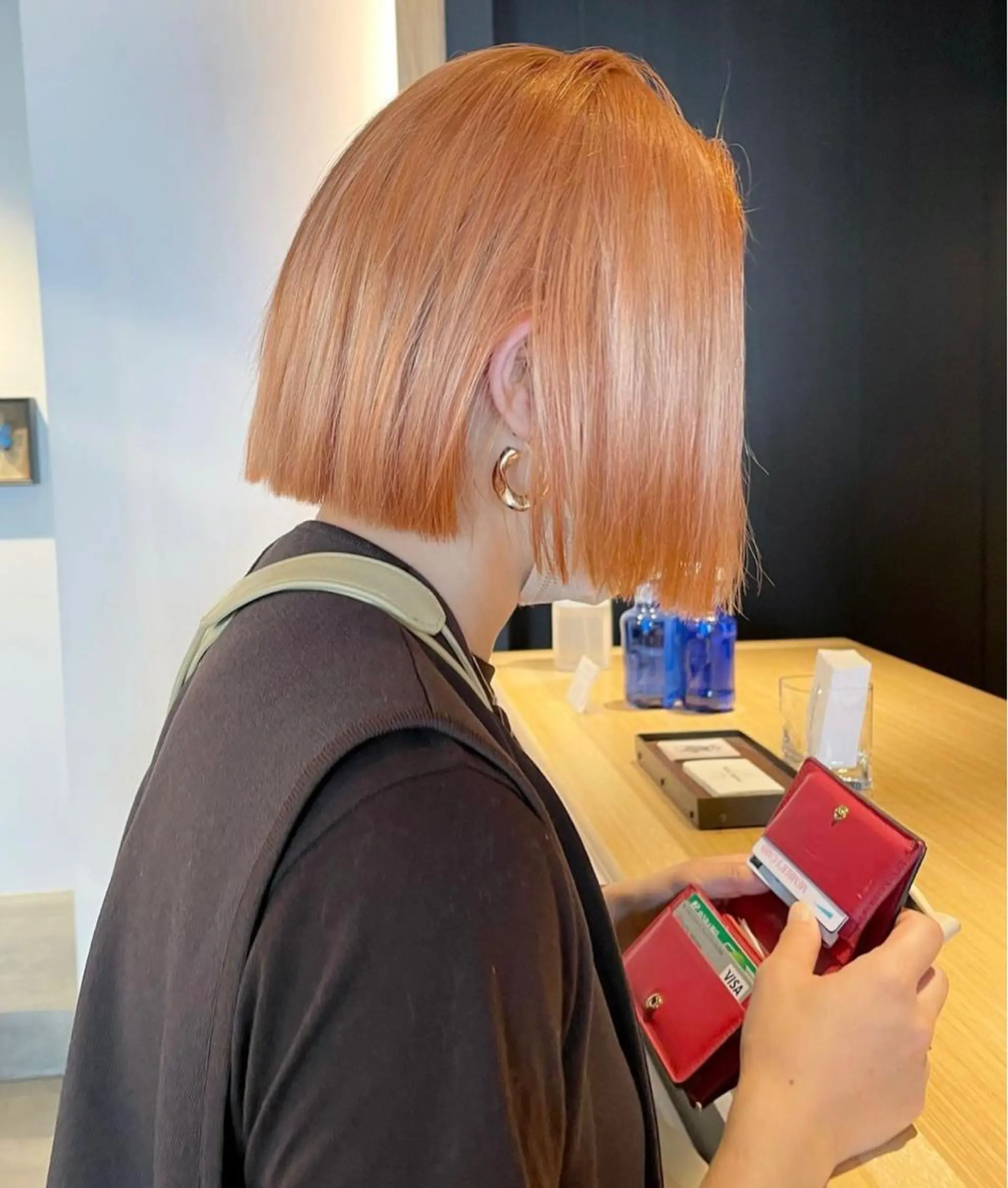 ミディアム カラー カット ヘアカラー トリートメント GO TODAY シェアサロン Flos店所属・🫧ハイトーン✨格安 より質💐マンツーマのヘアスタイル