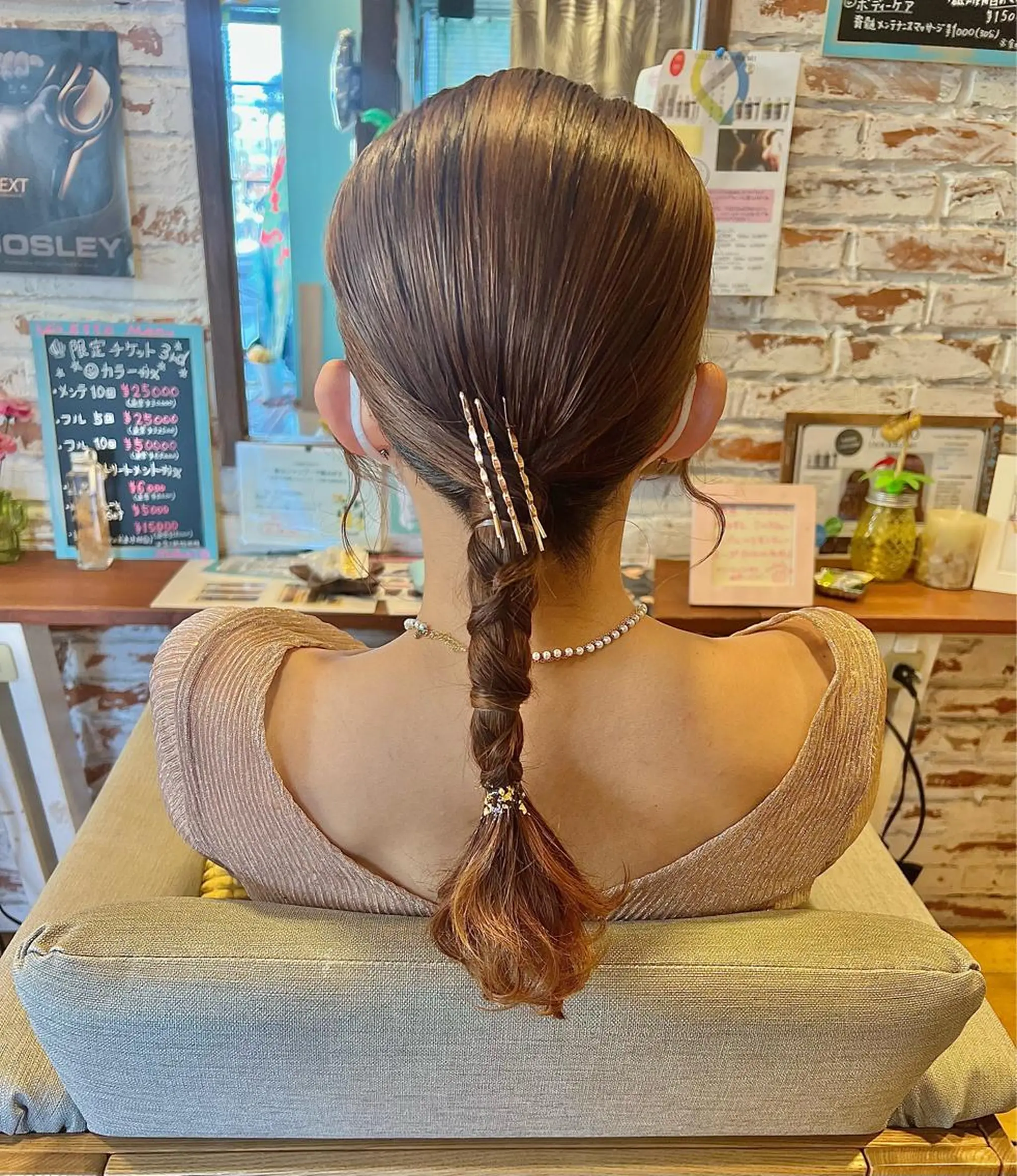 ロング ヘアセット ハイトーン/ ダブルカラー/透明感のヘアスタイル