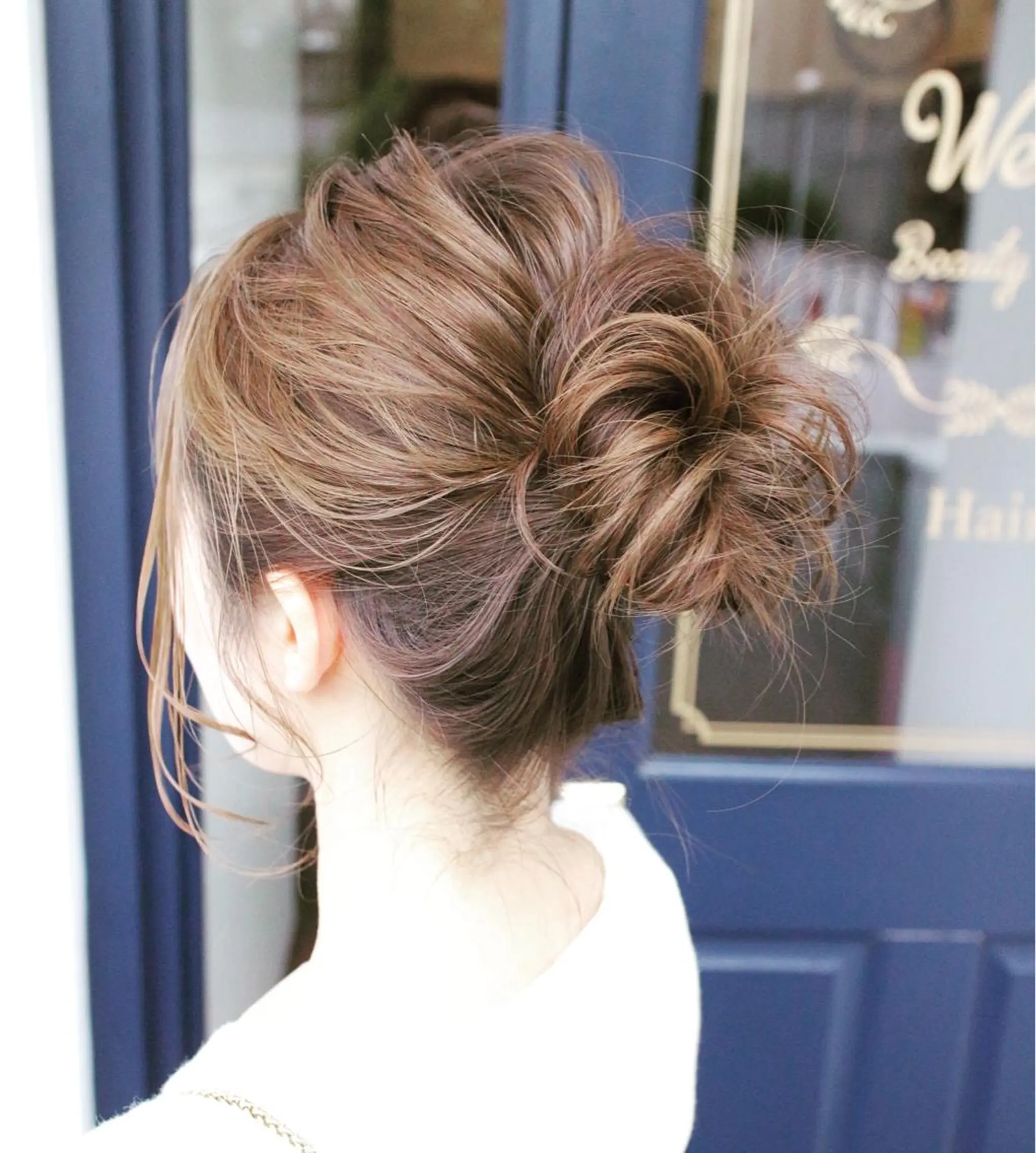 セミロング カラー ヘアアレンジ ハイライトカラー ハイライト ヘアセット 吉本 知弘のヘアスタイル