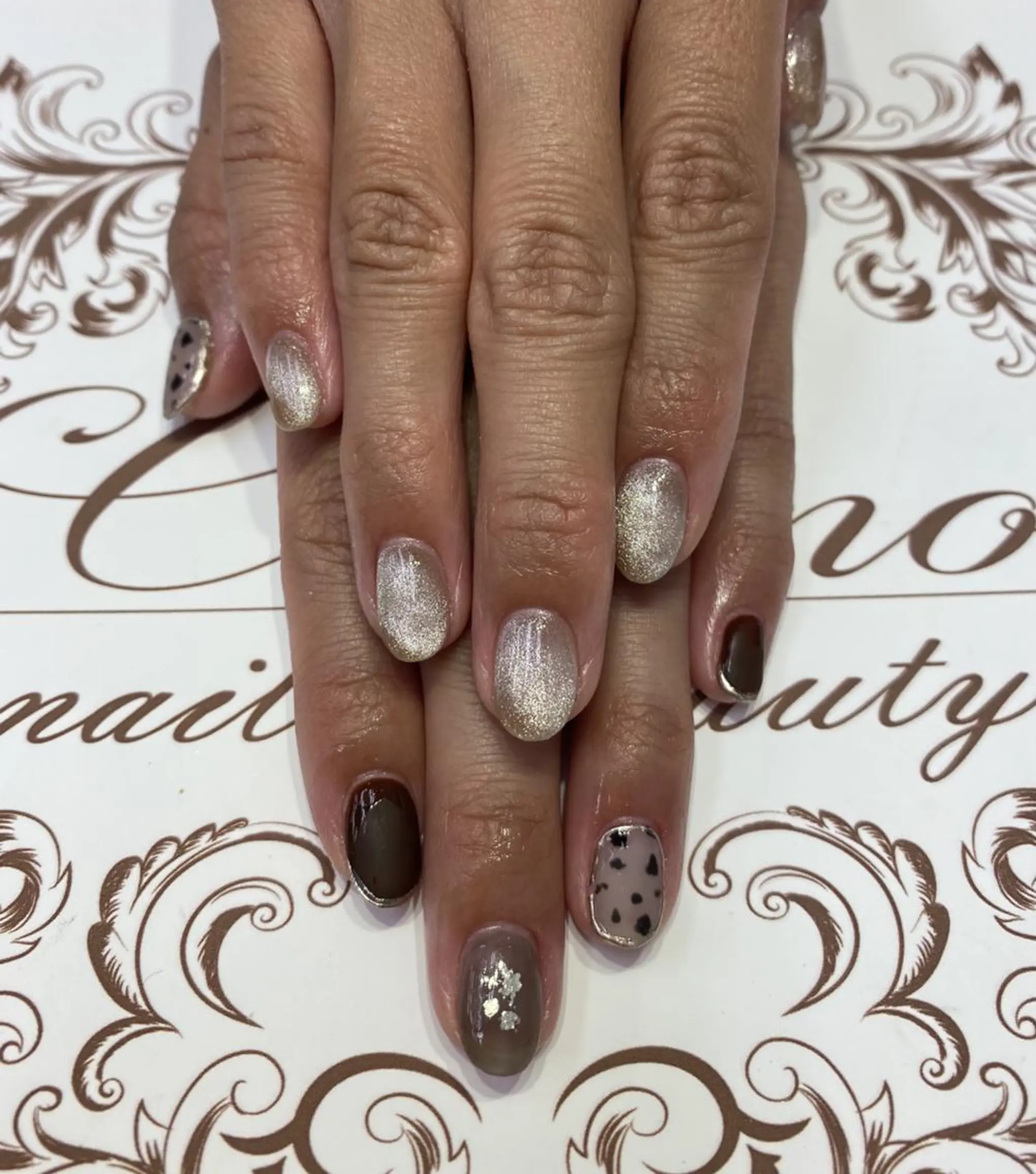 ネイル マグネットネイル 持ち込み carinonail ayanoのネイルデザイン