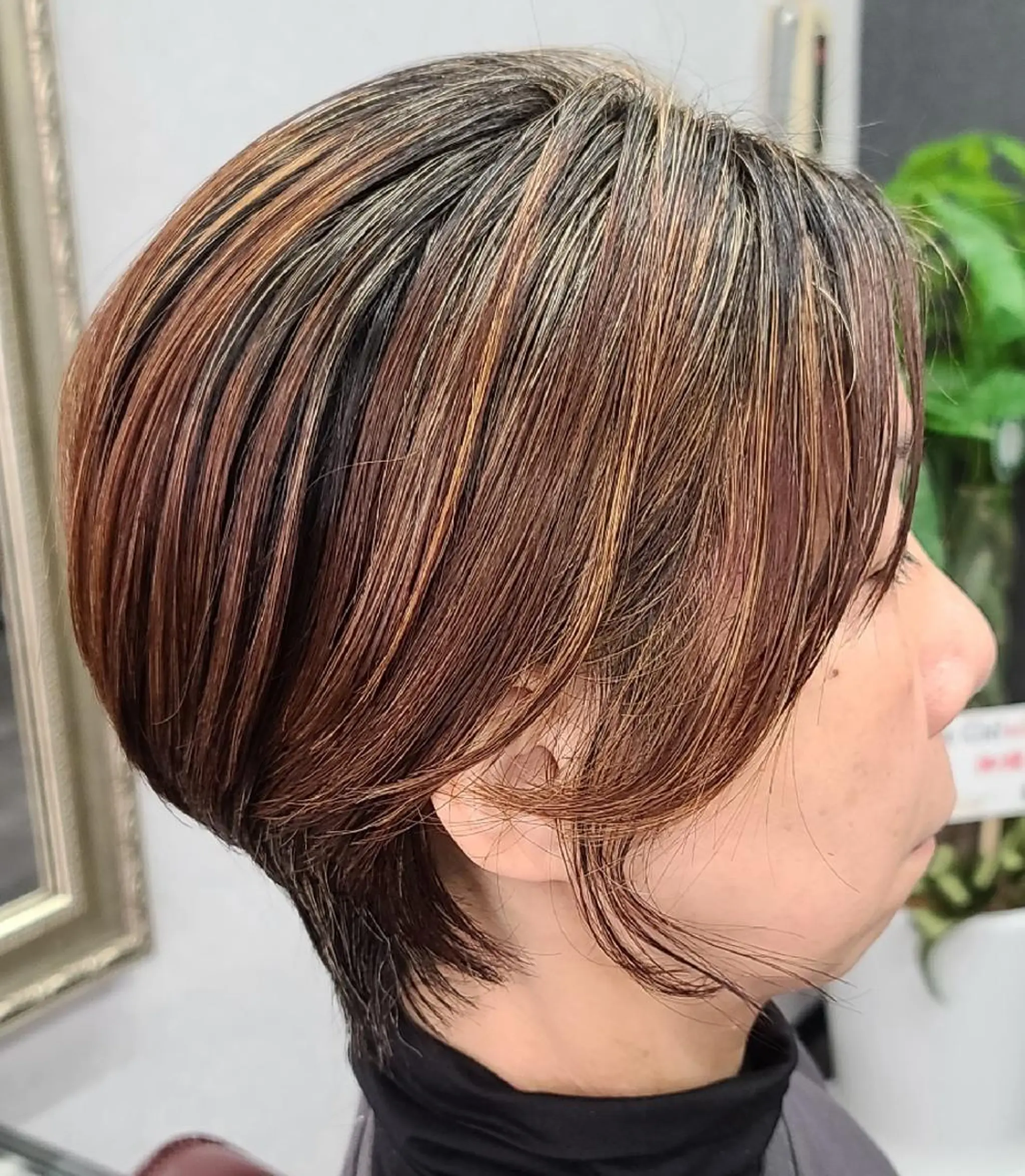 ショート カラー 井澗 修二のヘアスタイル