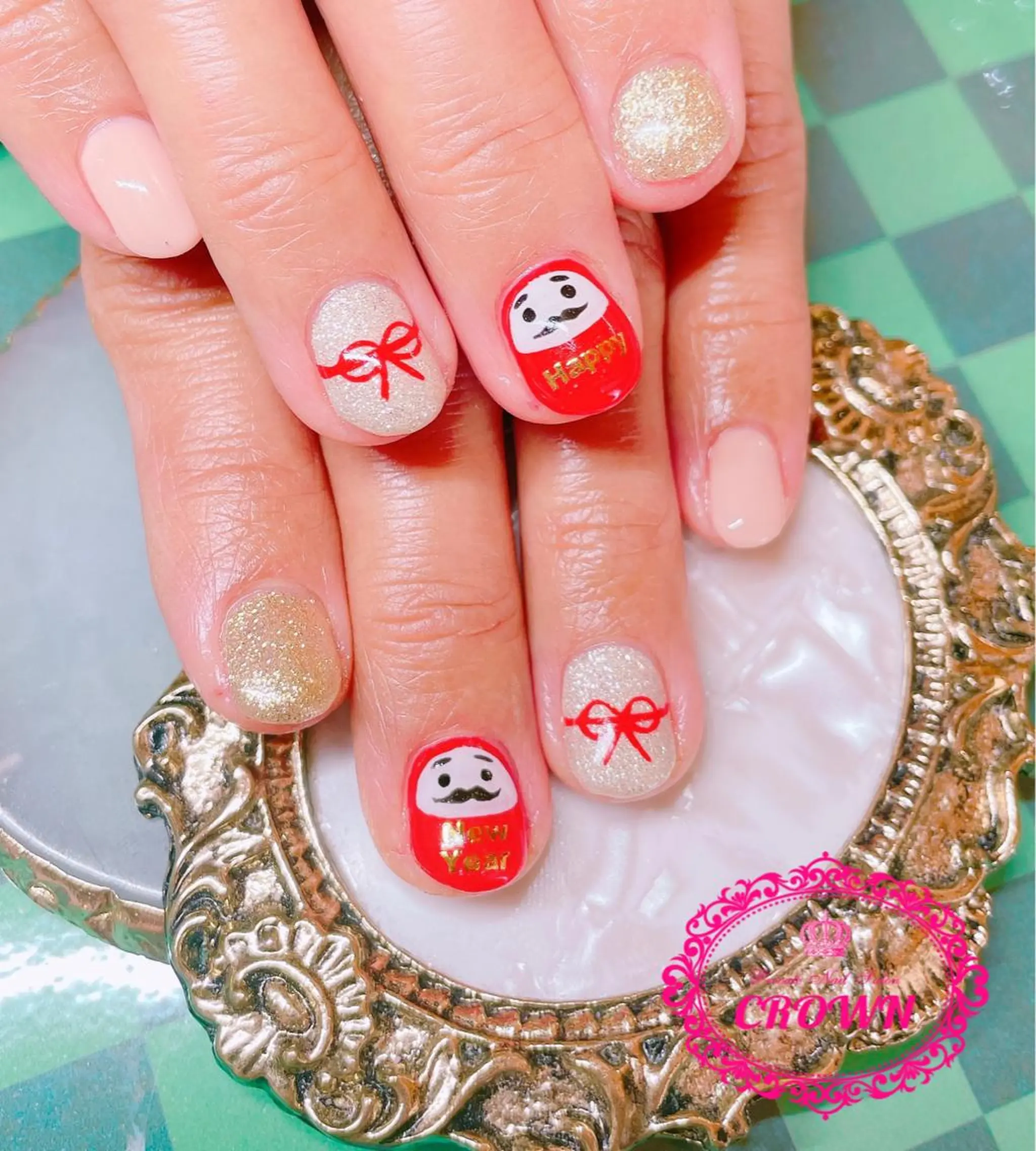 ネイル CROWN プライベートサロンのネイルデザイン