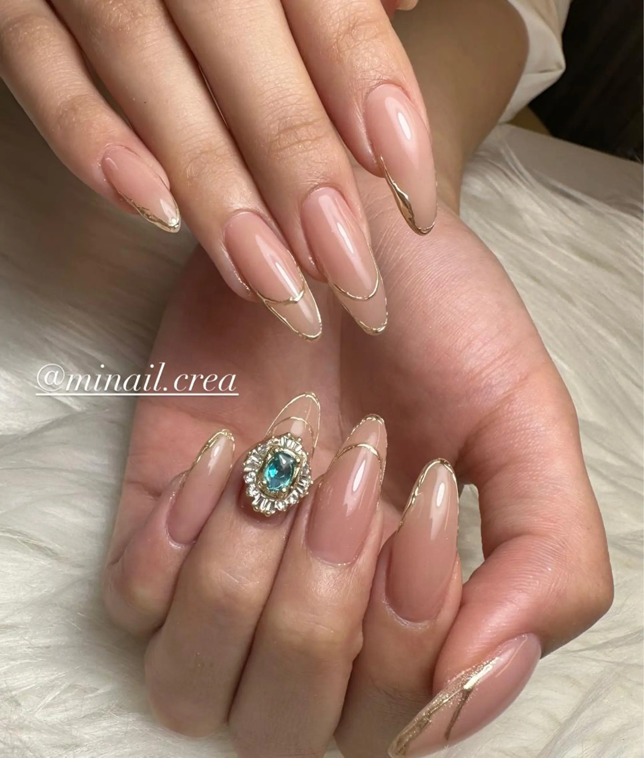 ネイル ミラーネイル オフィスネイル ワンカラーネイル スカルプネイル シンプルネイル CReA nailのネイルデザイン