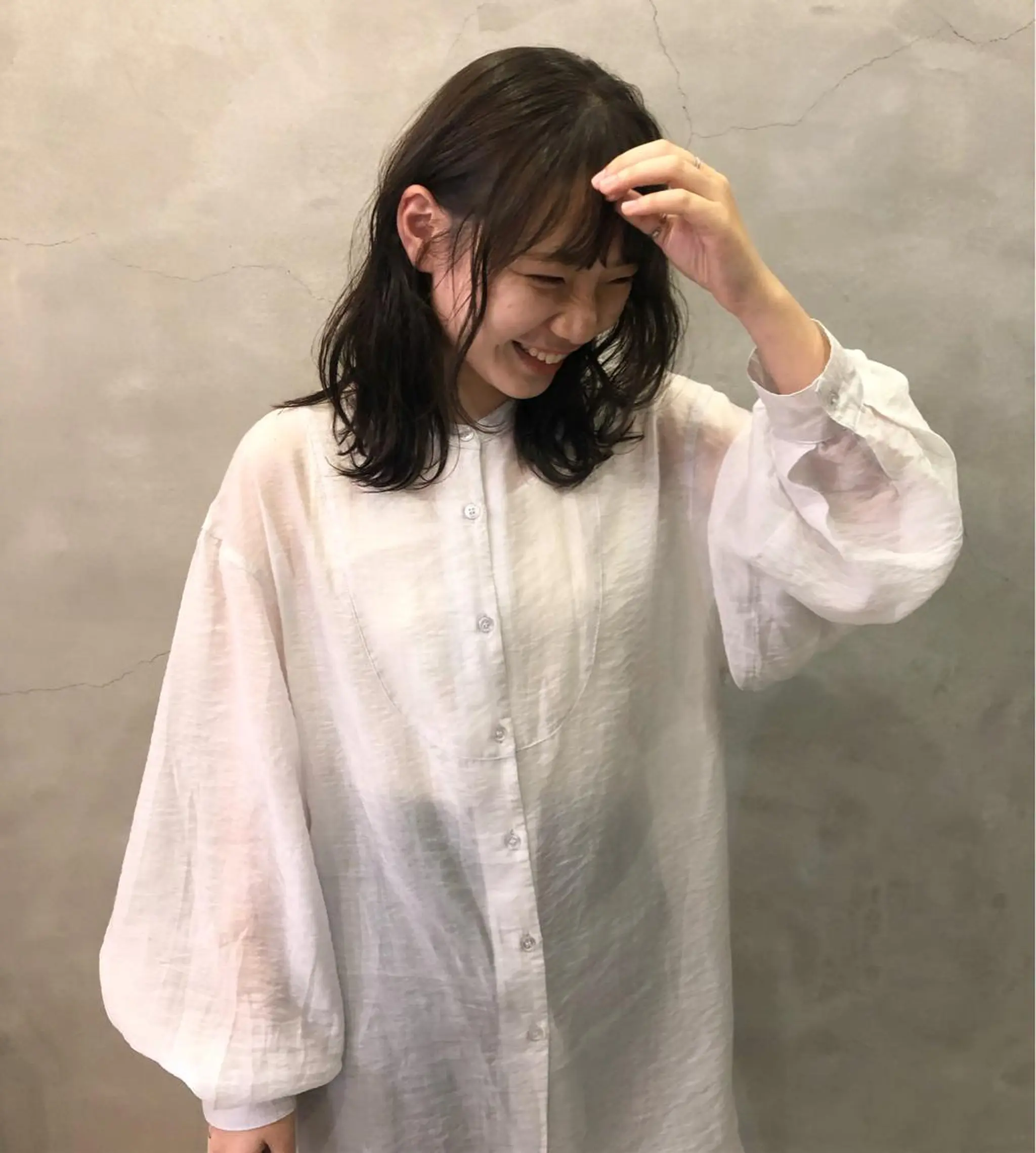 カラー ベージュカラー 大山 茶子のヘアスタイル