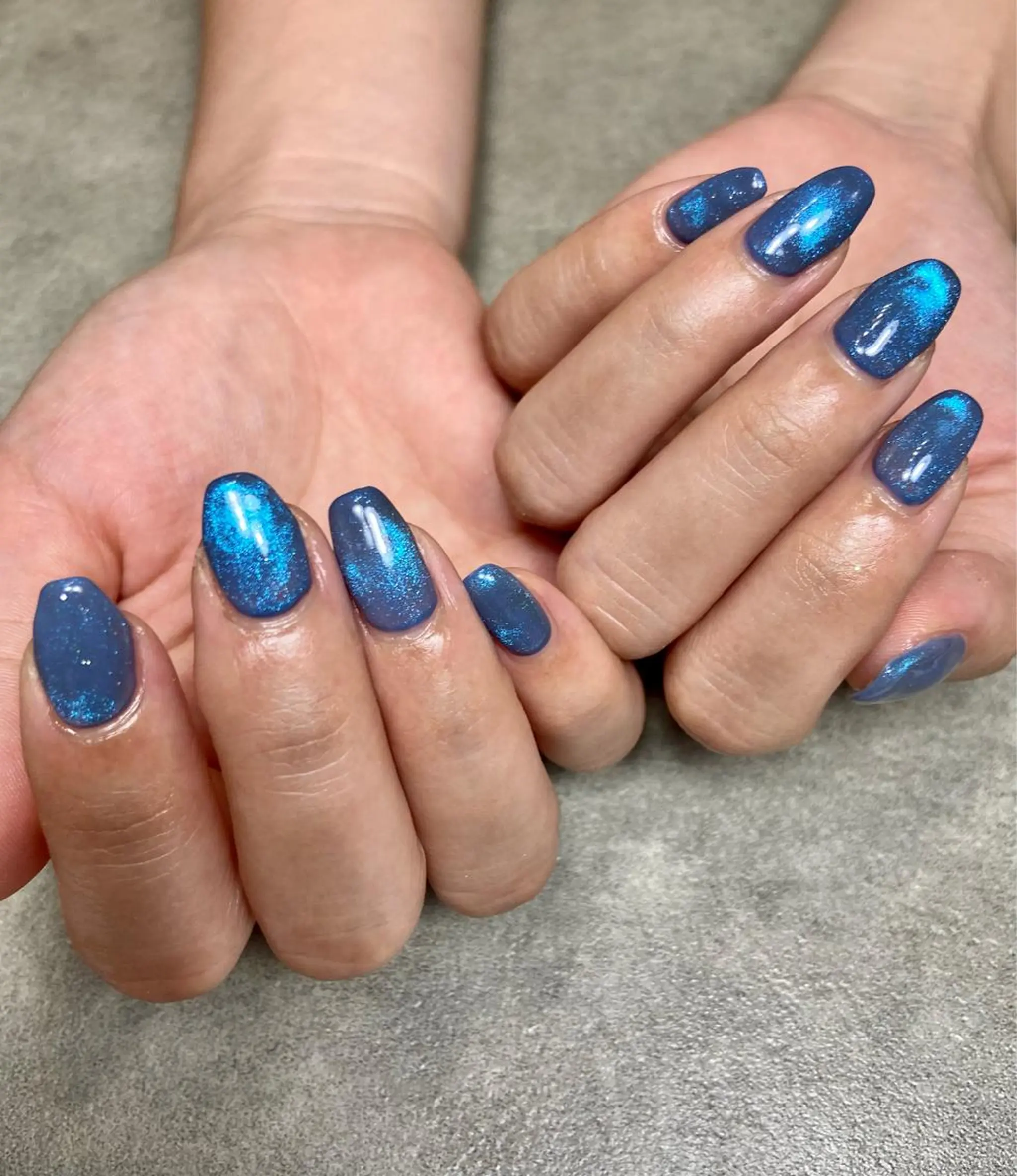 ネイル ブルー マグネットネイル ワンカラーネイル シンプルネイル salon de oct.のネイルデザイン