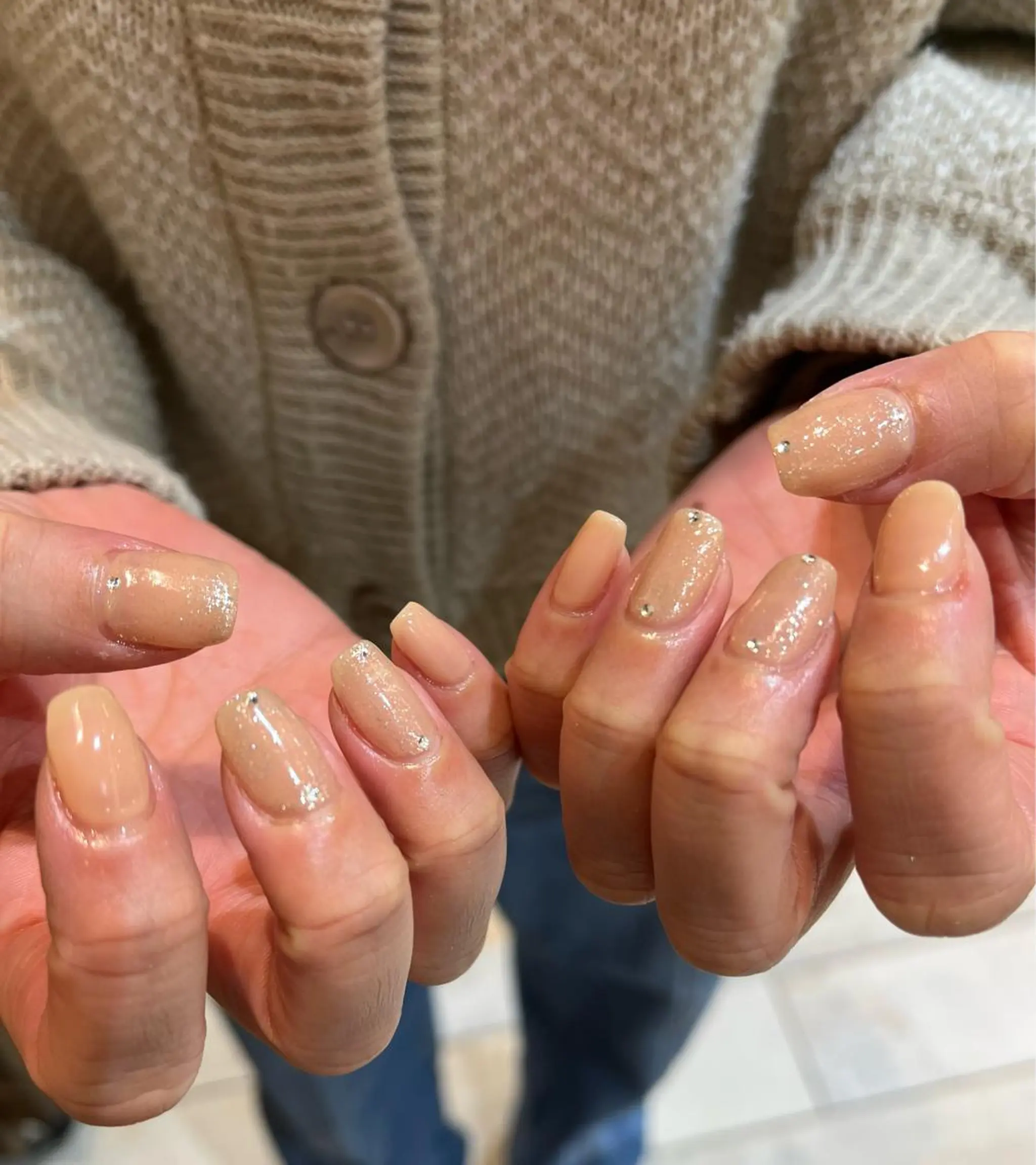 ネイル キラキラネイル ハンドネイル Momone /渋谷/パラジェルのネイルデザイン