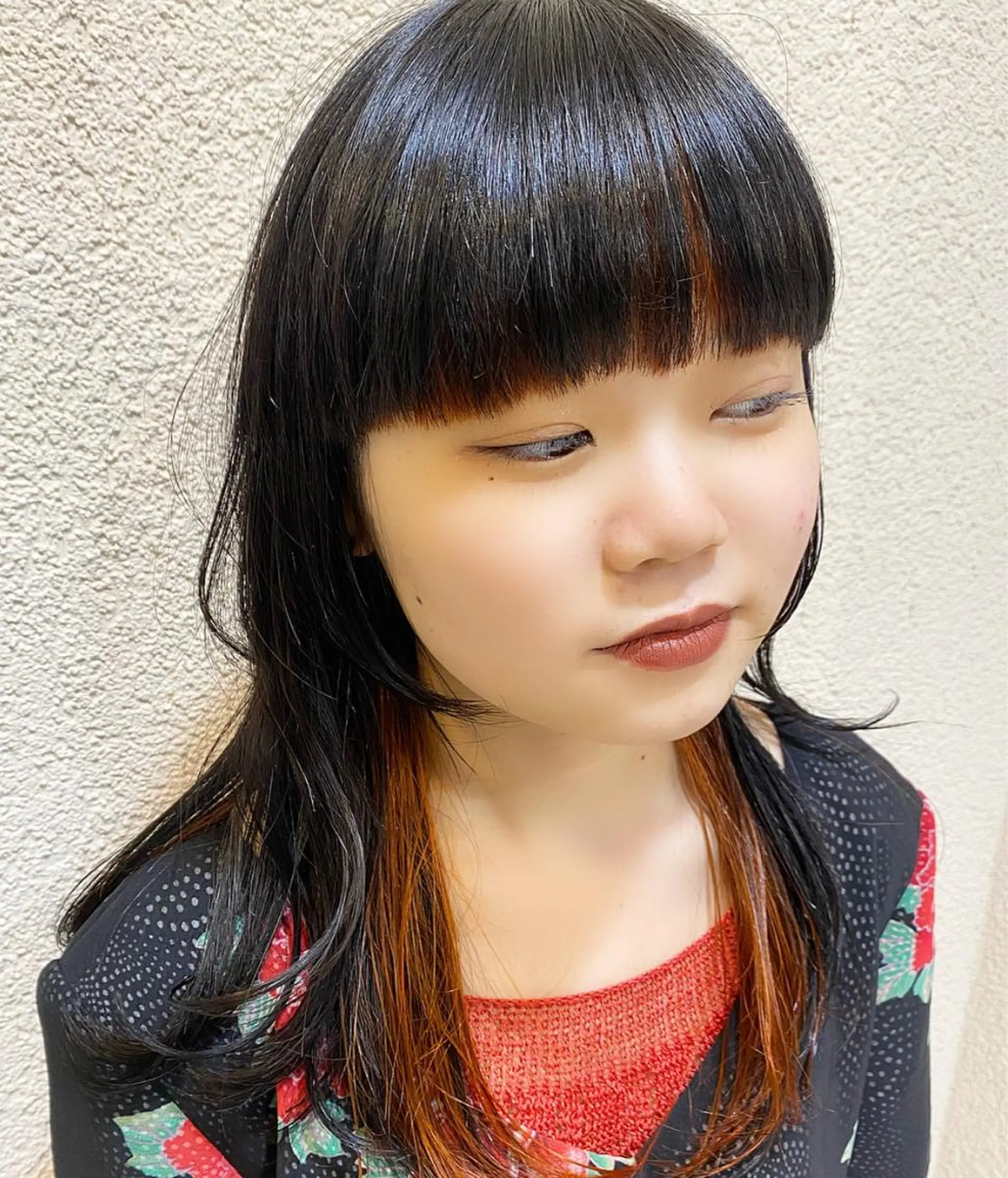 セミロング カラー ヘアアレンジ BELLA阿部野 TOMOMIのヘアスタイル