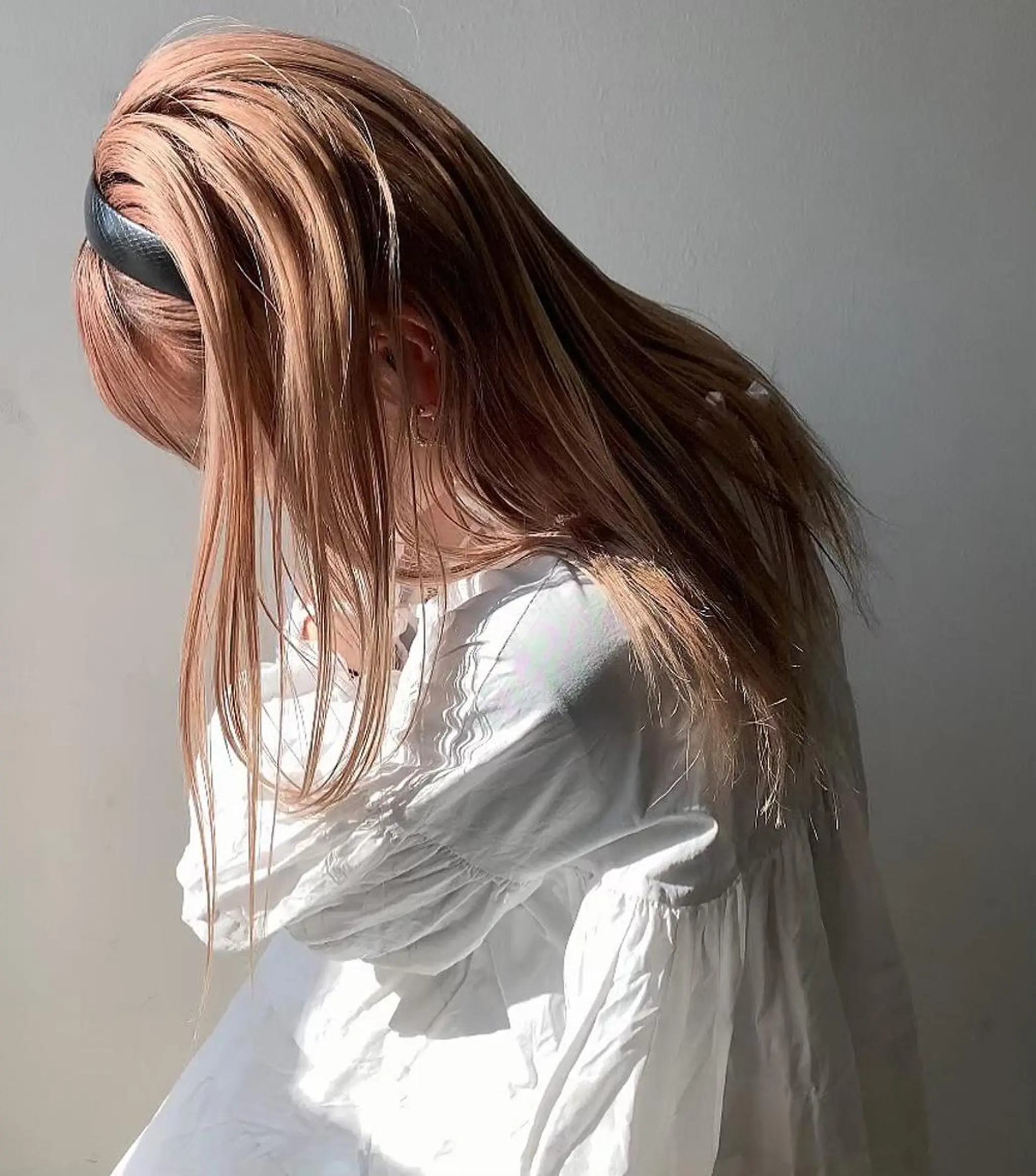 ミディアム カラー ベージュカラー ブリーチ ケアブリーチ ハイトーンカラー ミルクティーベージュ カット ヘアカラー トリートメント 🌹圧倒的な縮毛矯正 🌹篠崎祥吾のヘアスタイル