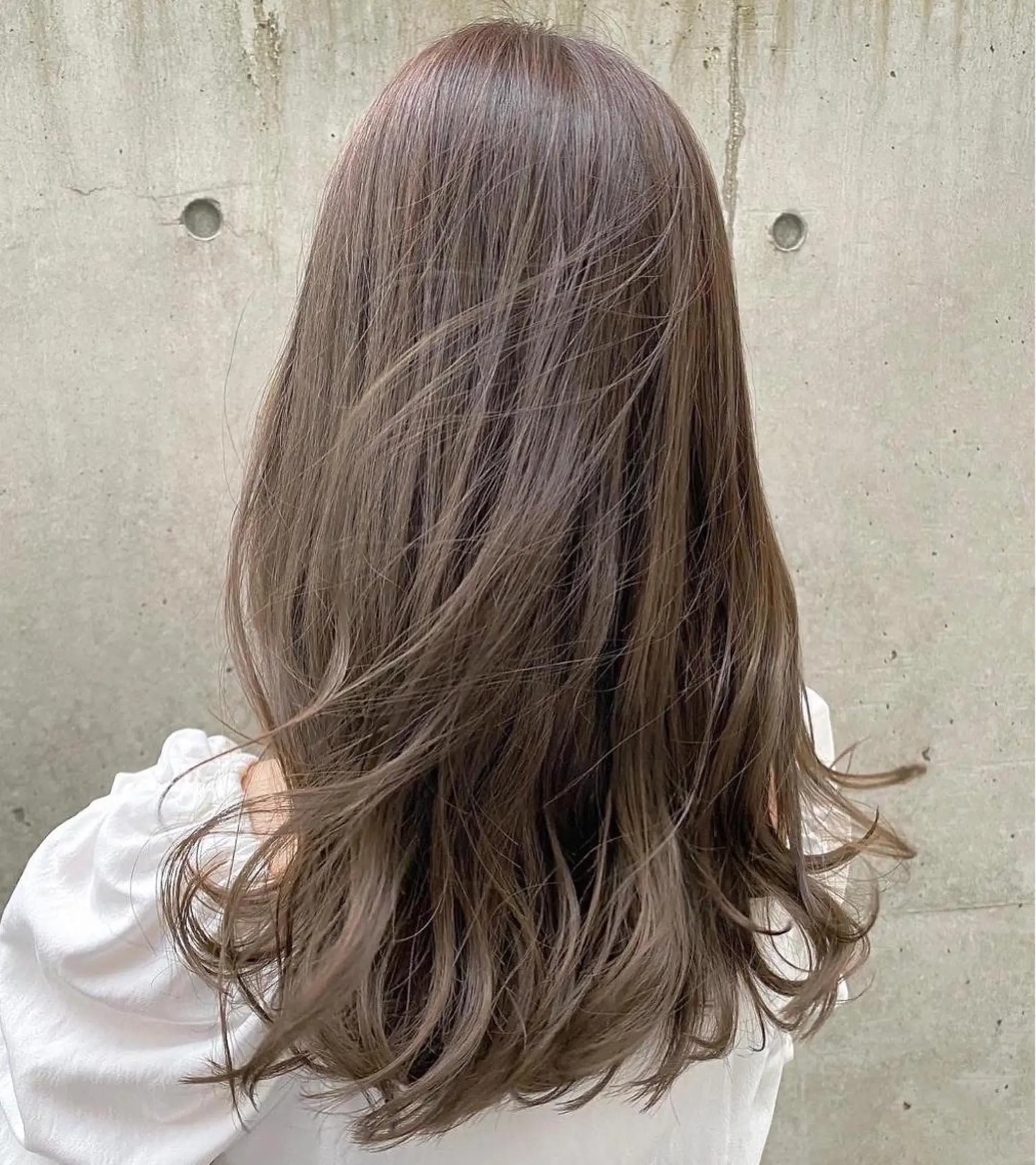 ミディアム カラー ヘアカラー トリートメント レイヤーカット /透明感カラー西田のヘアスタイル