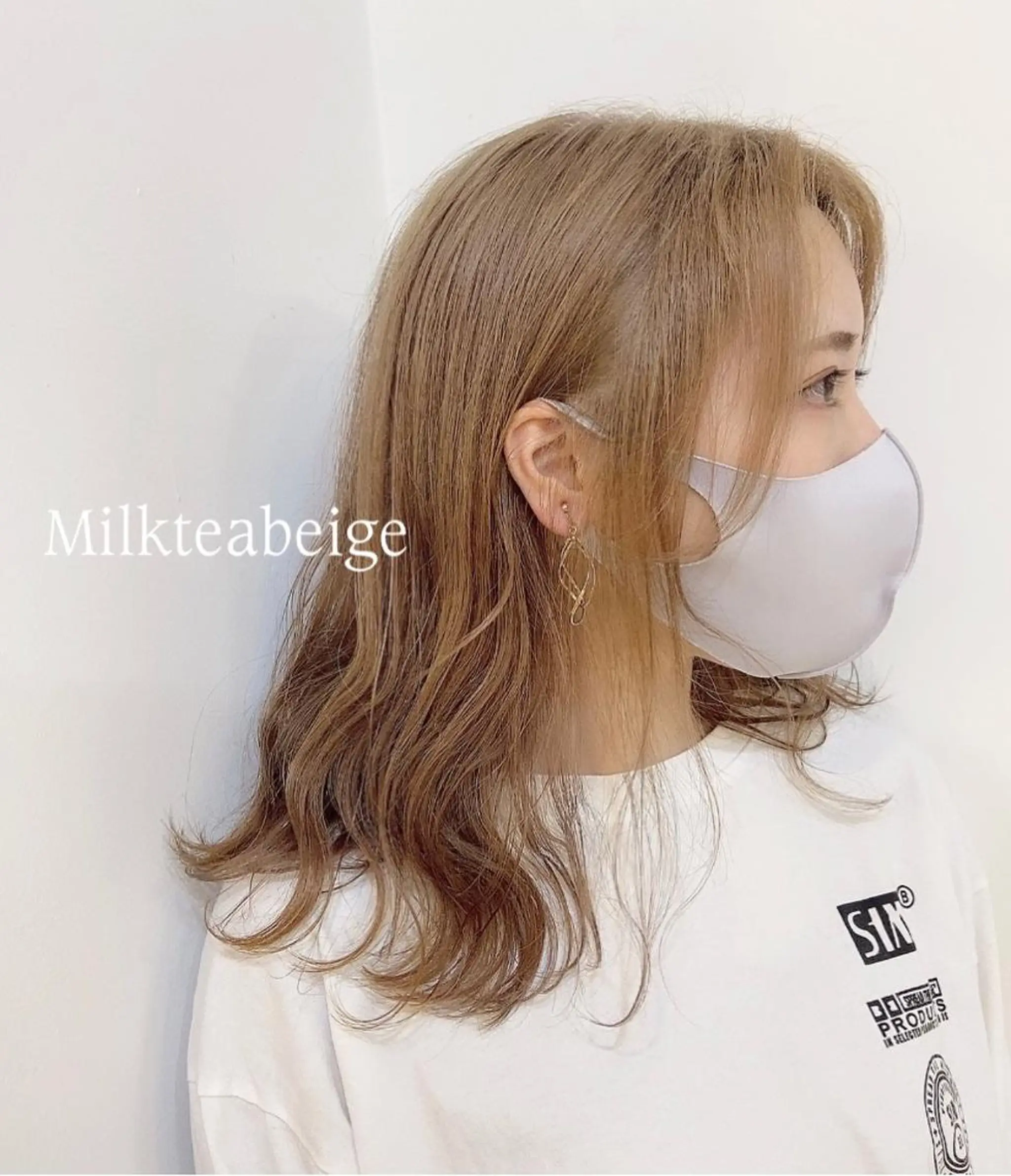 セミロング 🌼志岐 恵🌼のヘアスタイル