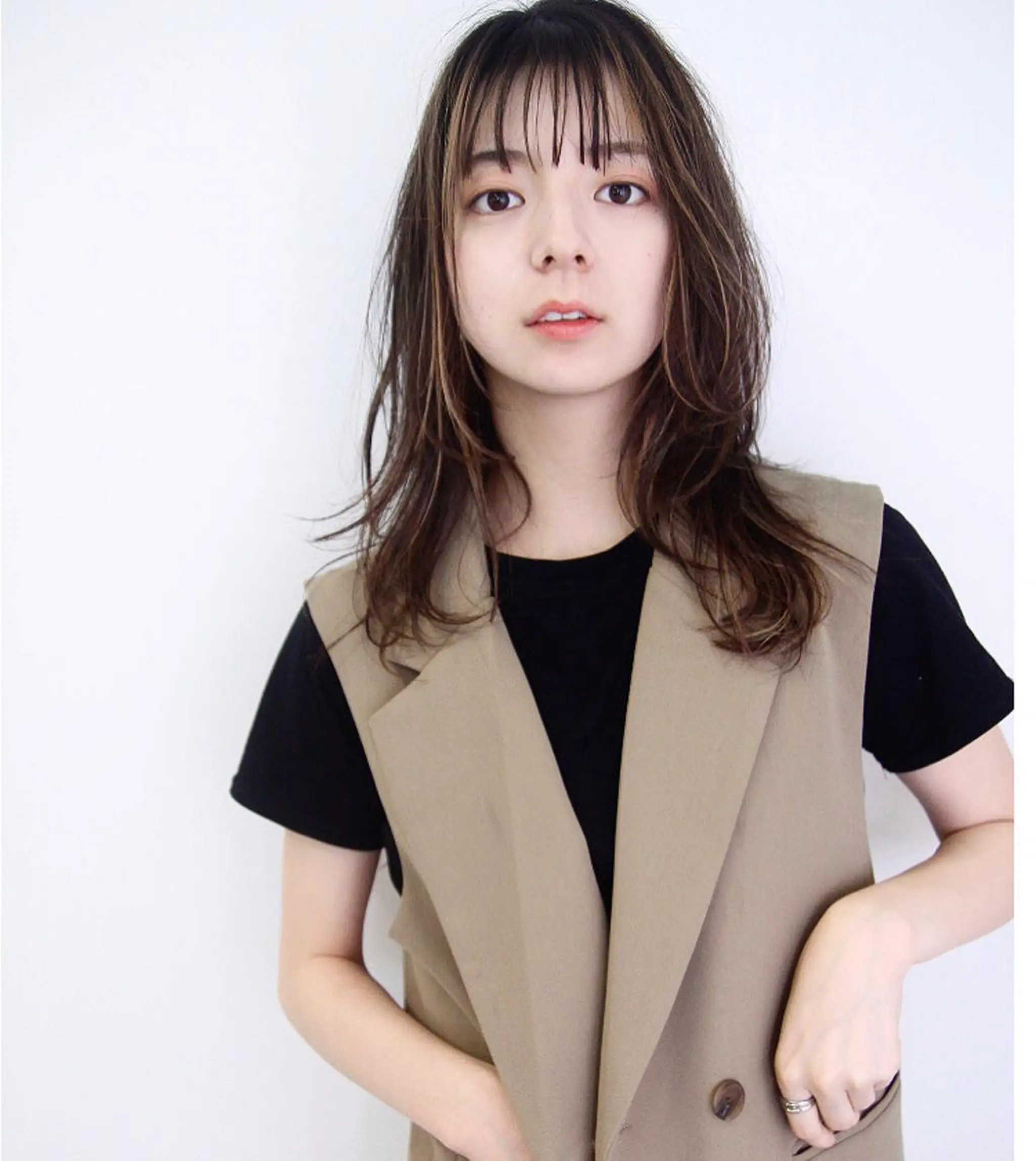 セミロング ヘアアレンジ ヘアカラー トリートメント konno shoのヘアスタイル