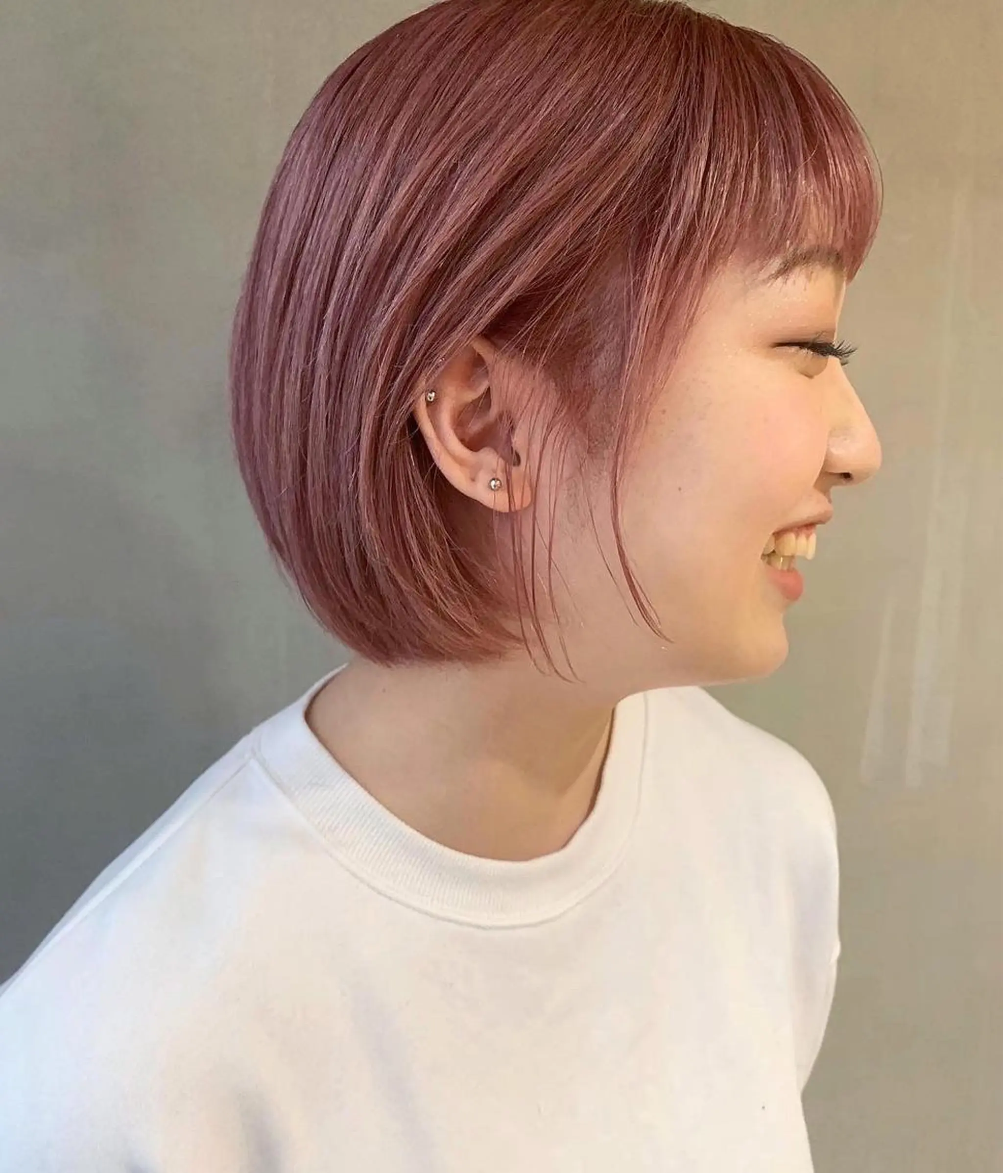 ショート カラー ピンクカラー ボブ ワイドバング カット ヘアカラー トリートメント ウルフレイヤーカット /チヒロのヘアスタイル