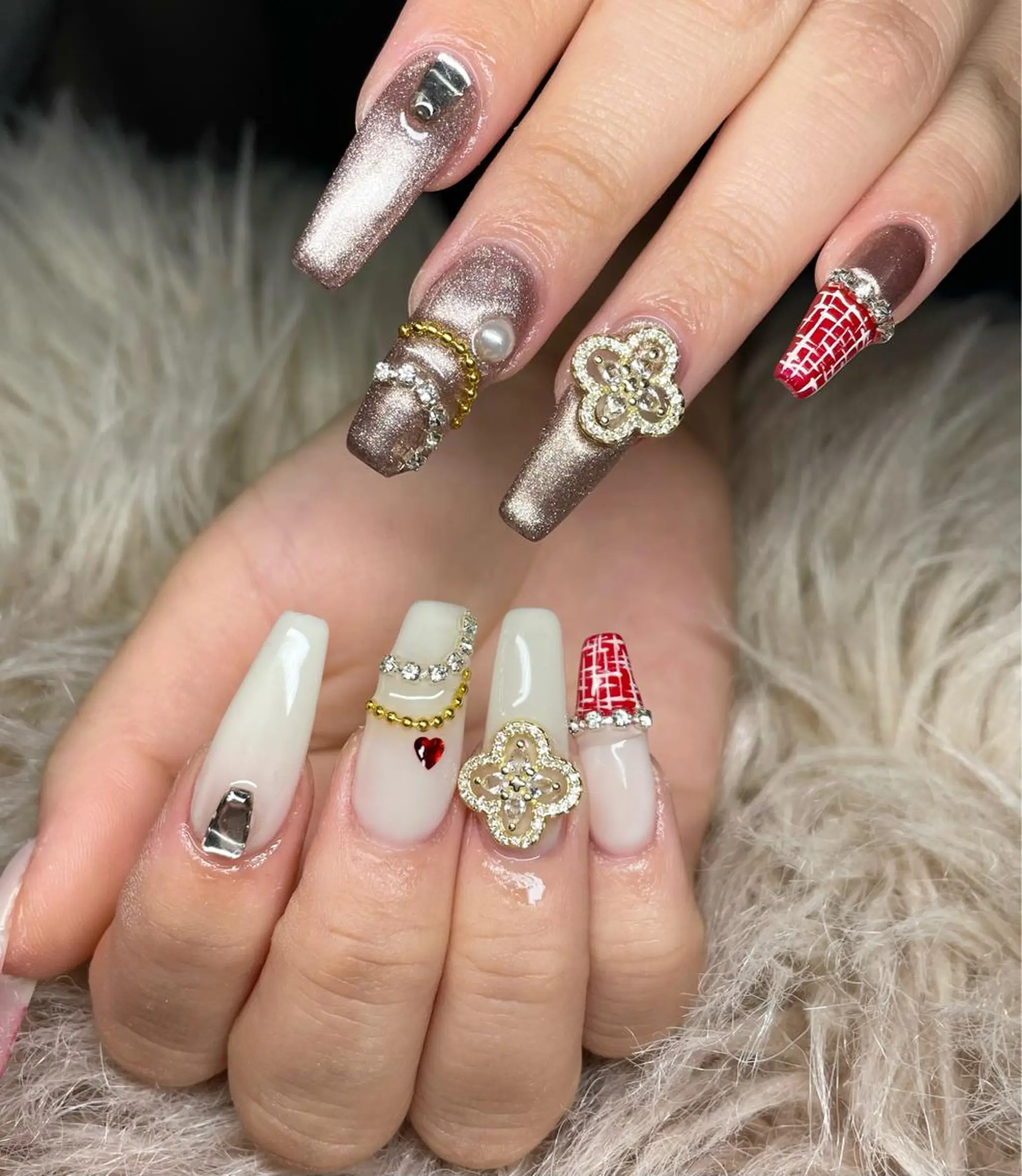 ネイル フットネイル フレンチネイル ジェルネイル 韓国ネイル マグネットネイル ハンドネイル nail salon fee（フィー）のネイルデザイン