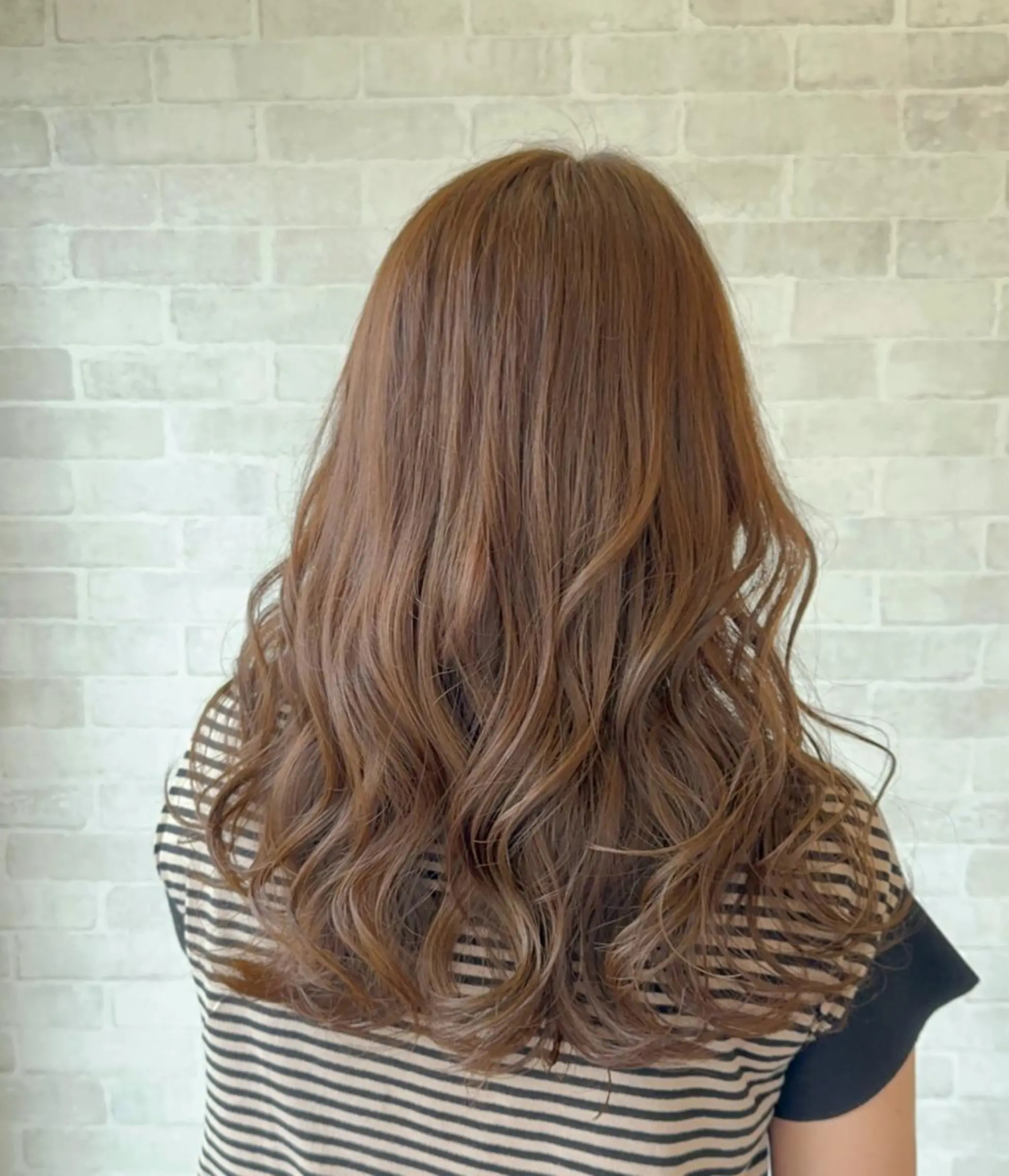 ロング カラー Well's TAIGAのヘアスタイル
