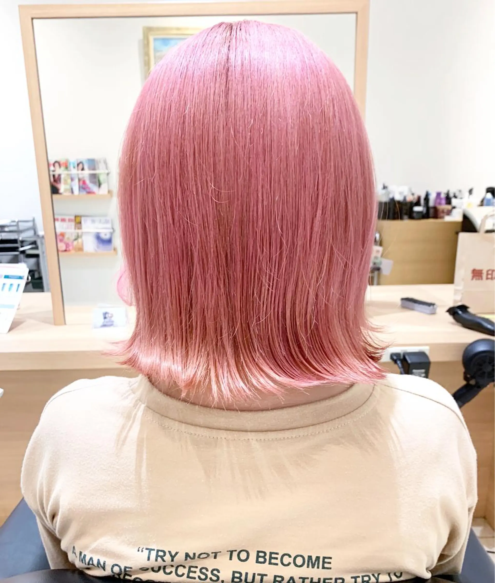 ショート カラー 🌈miu miu hair✂️💕のヘアスタイル