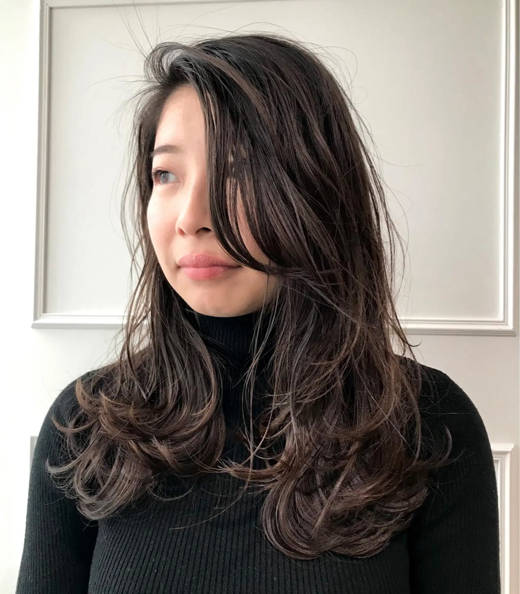 ロング 黒神 浩之のヘアスタイル