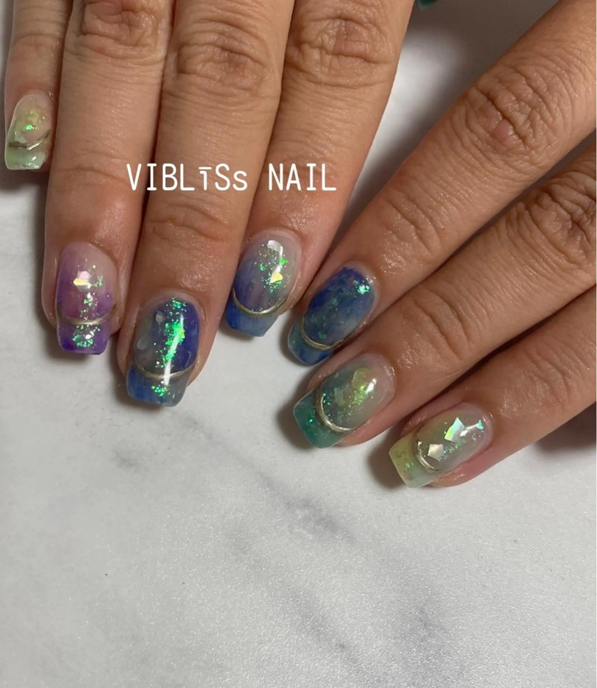 ネイル VIBLīSs nailのネイルデザイン