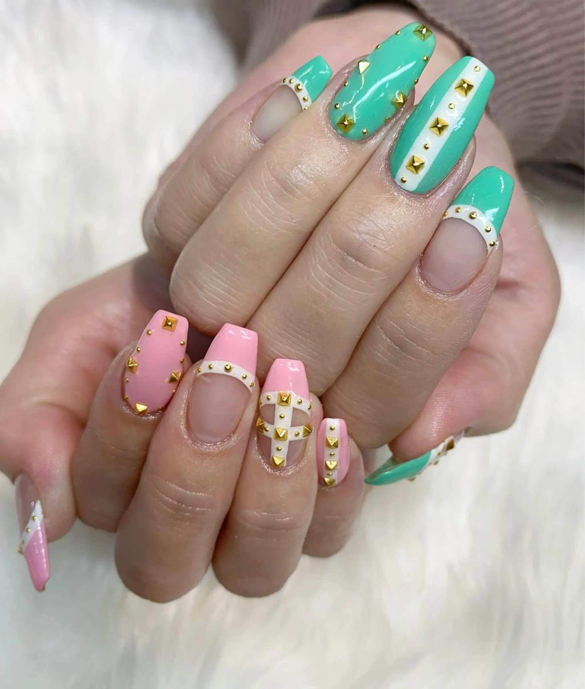 ネイル ハンドネイル glow_ nailのネイルデザイン