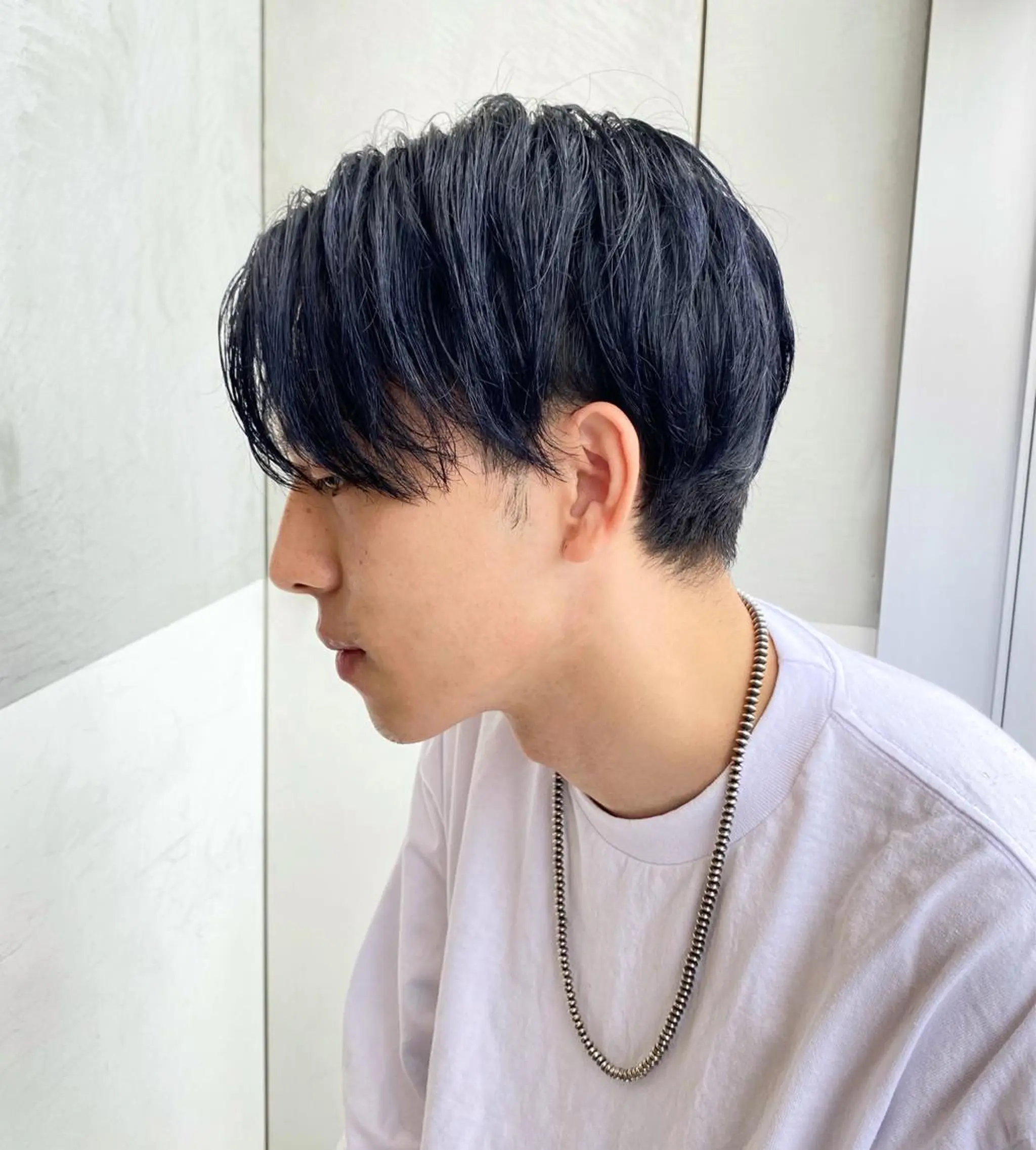 カラー メンズ 黒髪 ブルーカラー ブルーブラック 透明感カラー ヘアカラー 艶感/ナチュラル 🩵amiのヘアスタイル