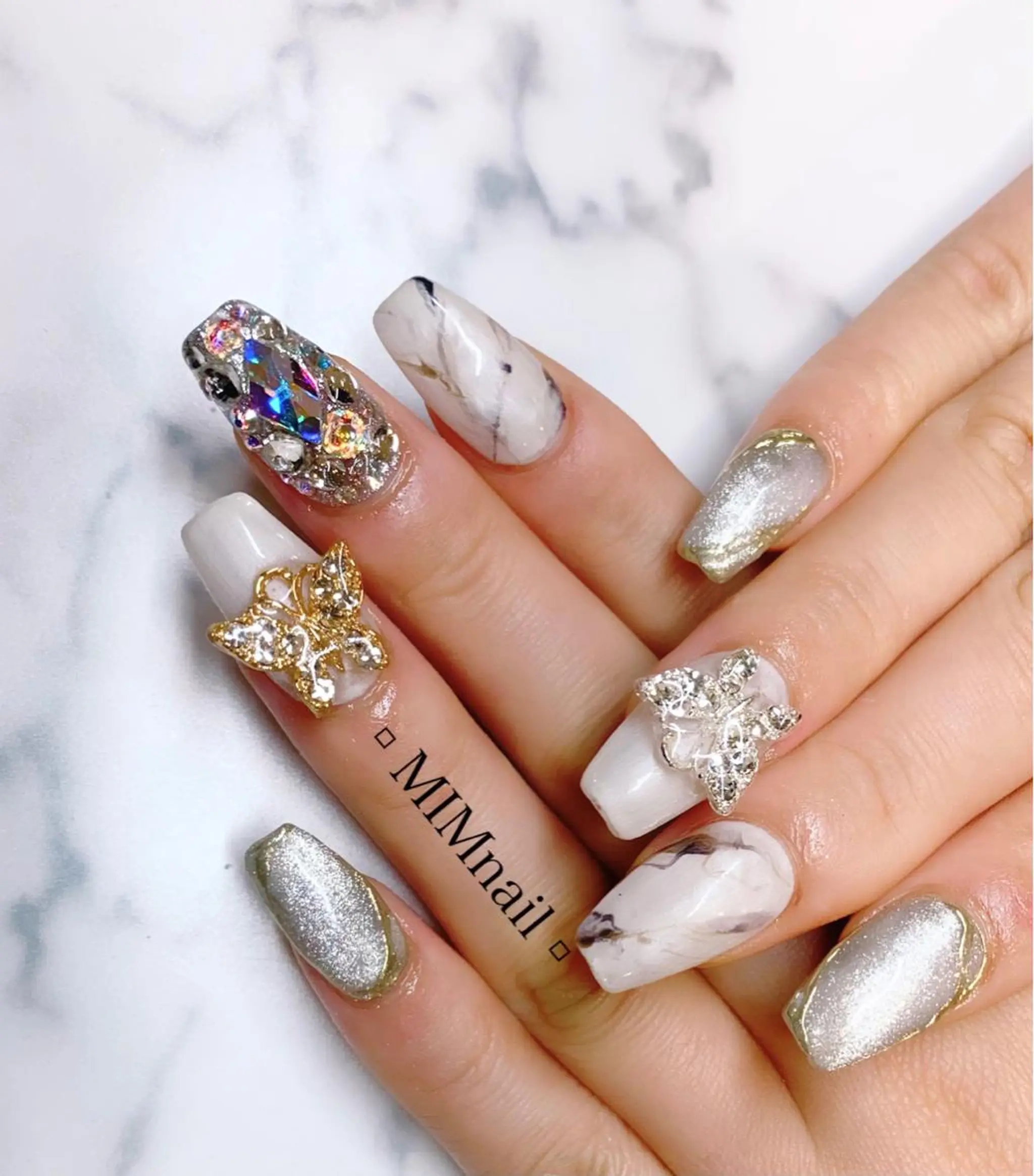 ネイル 長さ出し マグネットネイル ミラーネイル 持ち込み *･*MIMnail 1号店･*:･*のネイルデザイン