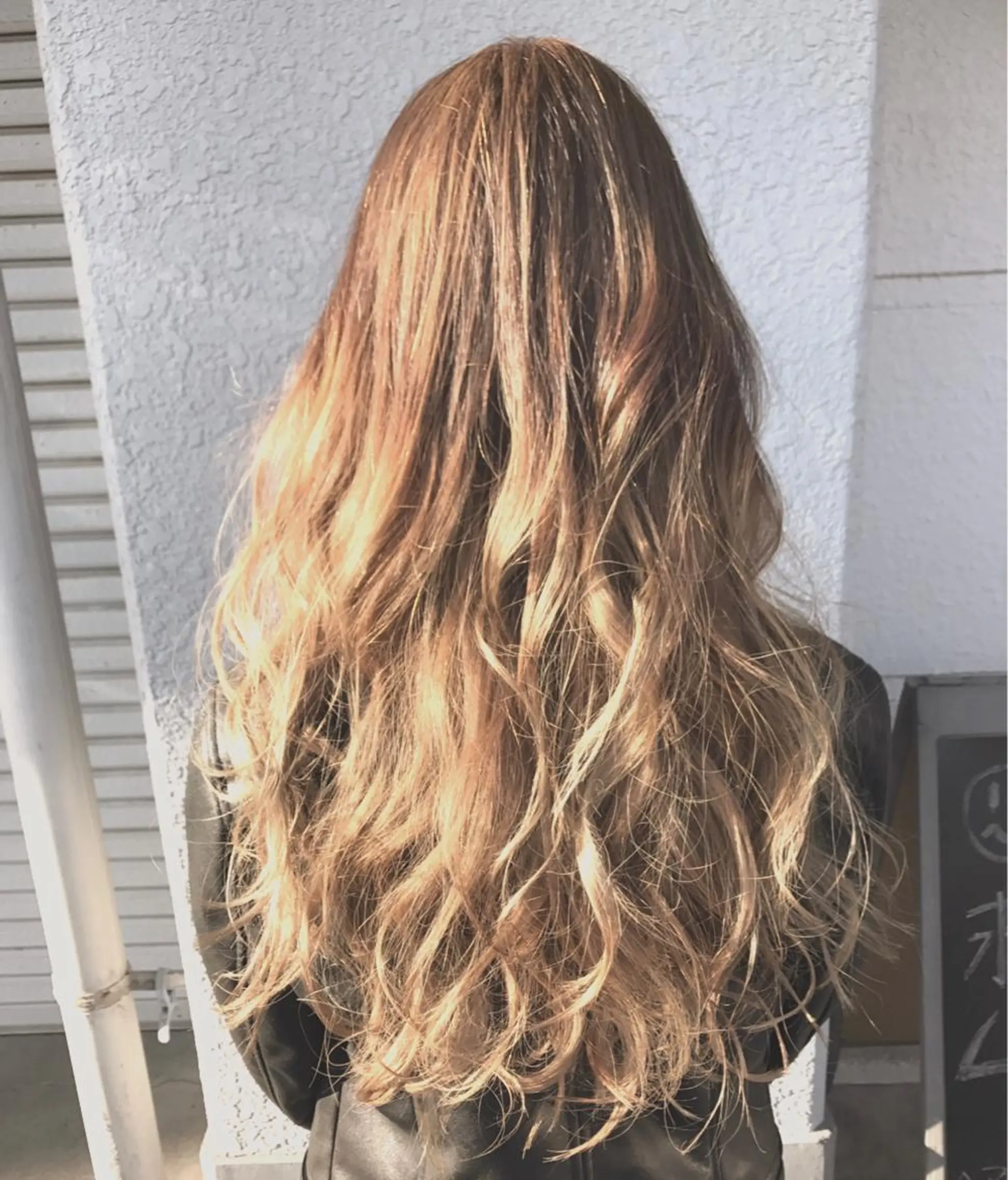 ロング カラー レイヤーカット匠 イソザキノリユキのヘアスタイル