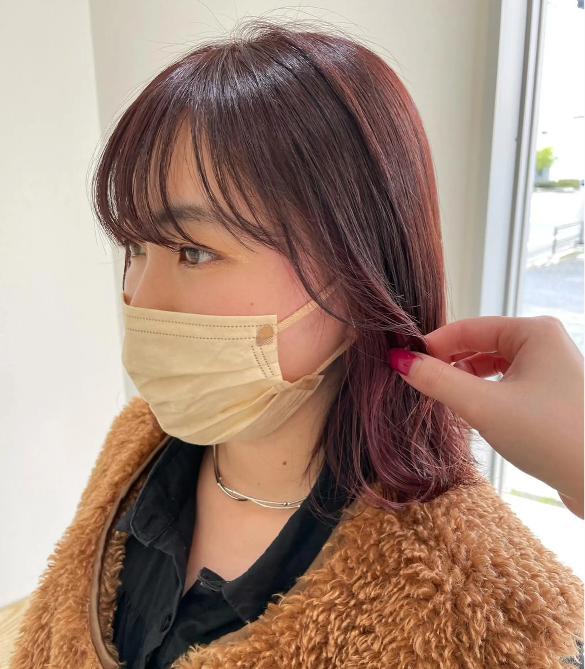 ミディアム カラー mir MIYUのヘアスタイル