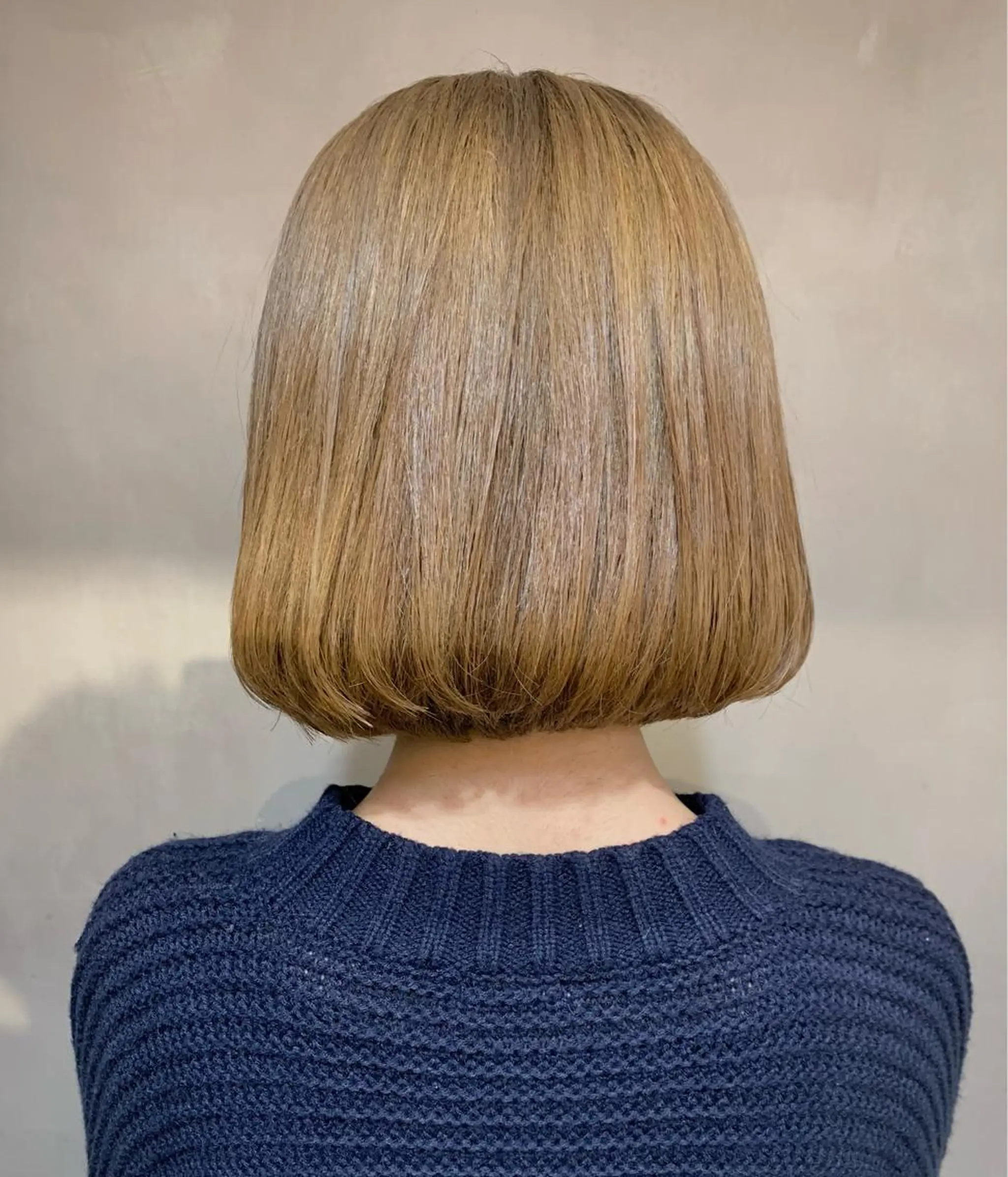 ミディアム カラー 明治神宮前 NANAMIのヘアスタイル