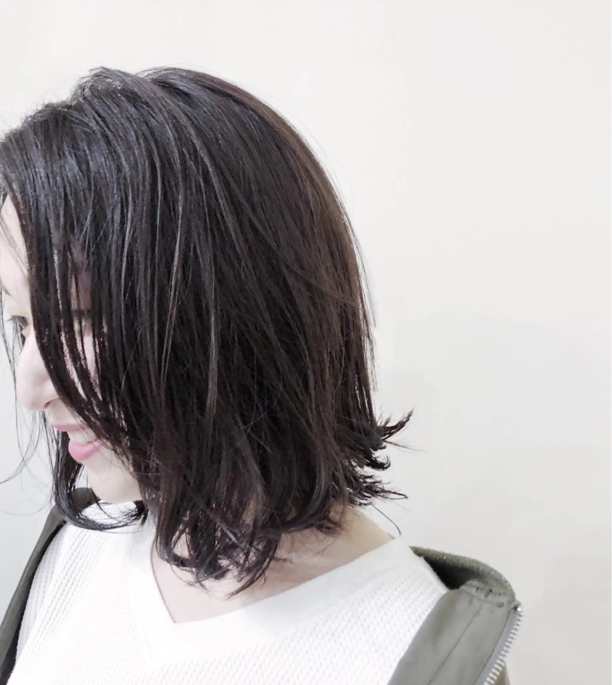 ショート 岩渕 由里香のヘアスタイル