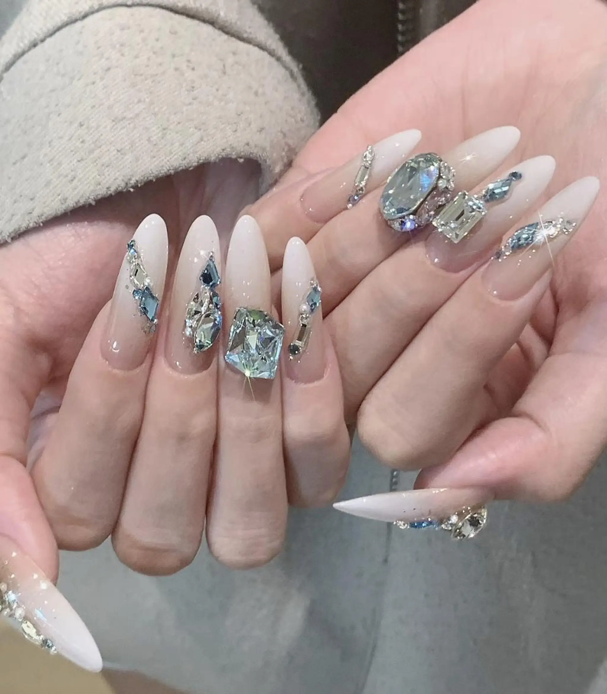 ネイル ハンドネイル 💫 Tsuki_Nailのネイルデザイン