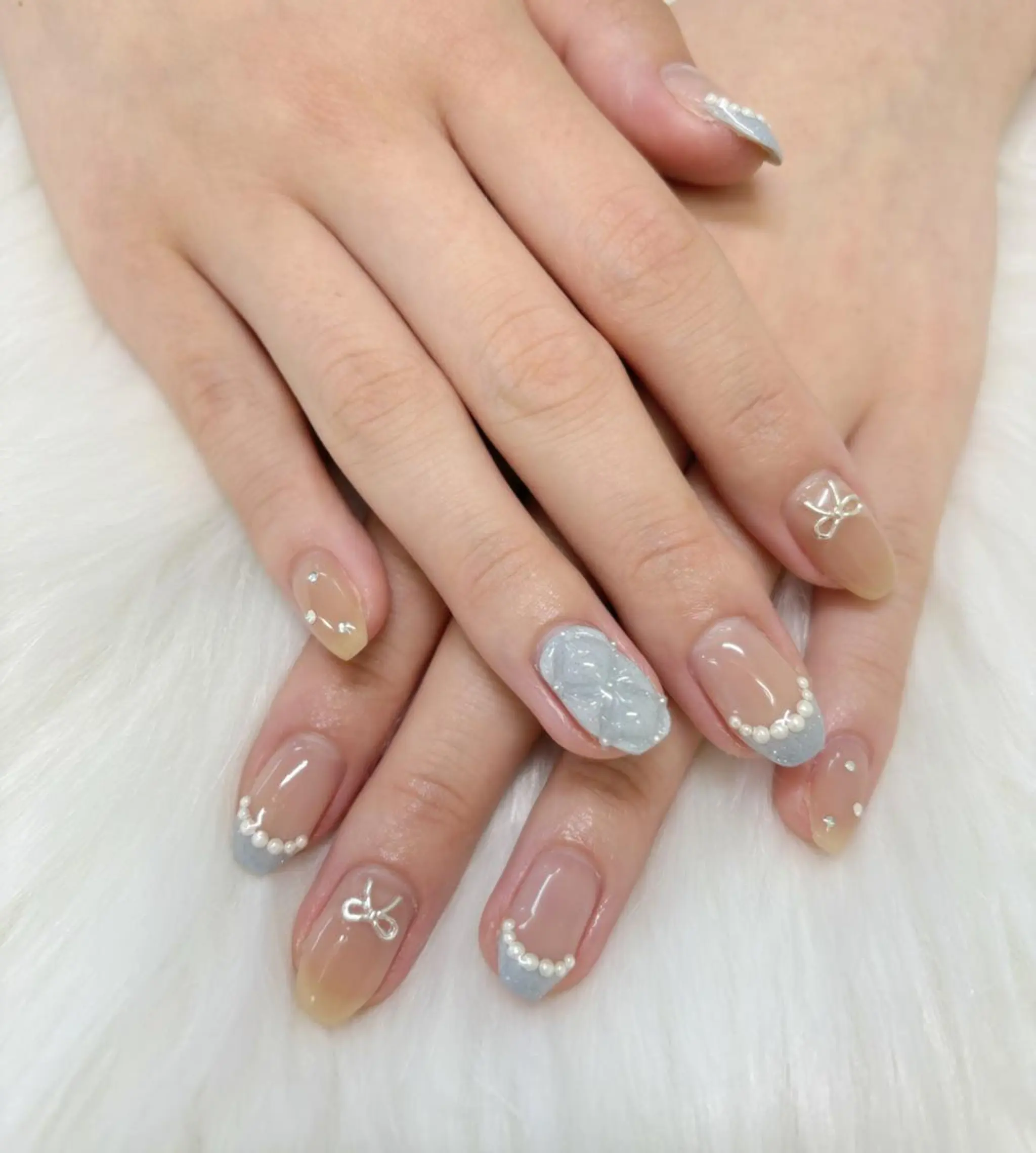 ネイル チークネイル 長さ出し フットネイル フレンチネイル ジェルネイル ハンドネイル リラネイル Aikenのネイルデザイン