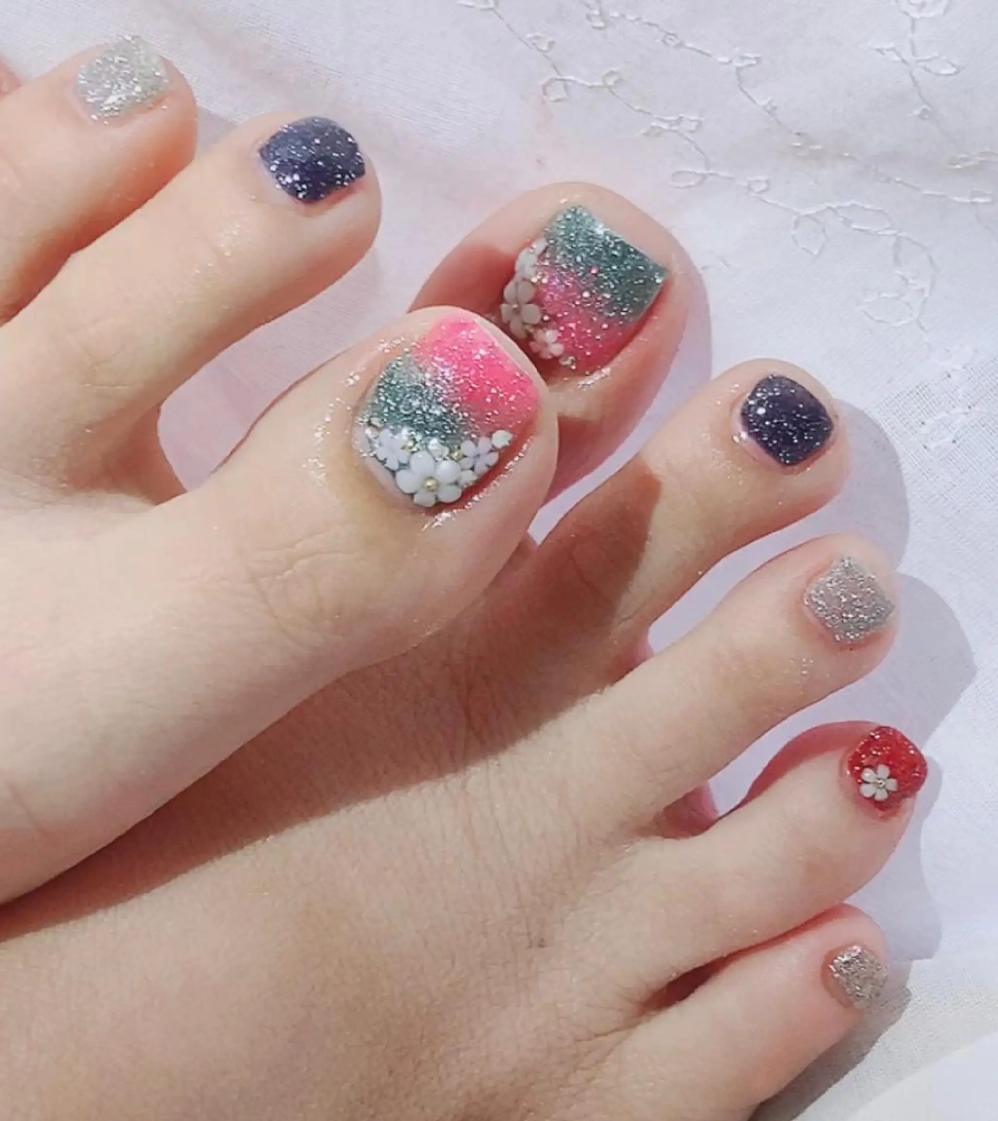 ネイル フラッシュネイル フットネイル ジェルネイル HandSnail自宅サロン所属・HandSnail 座間自宅ネイルサロンのネイルデザイン