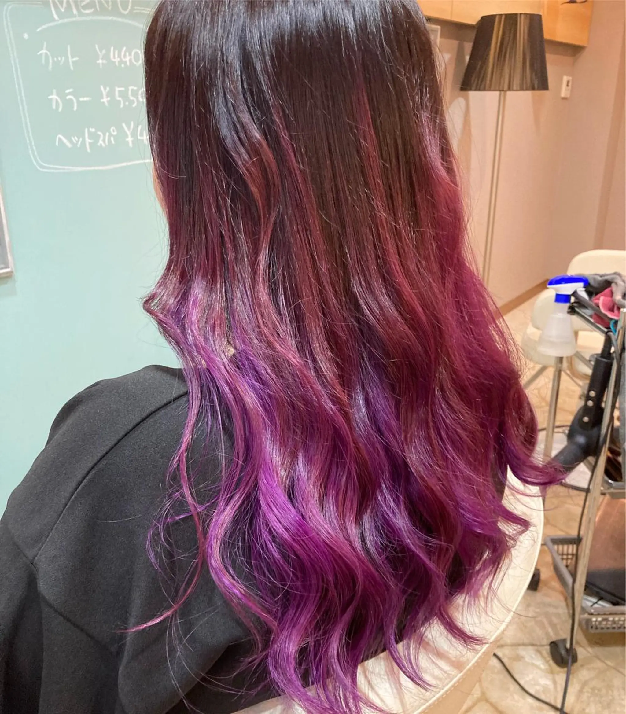 ロング カラー マイトレーヤー HAIR ROOM所属・谷川 穂のヘアスタイル