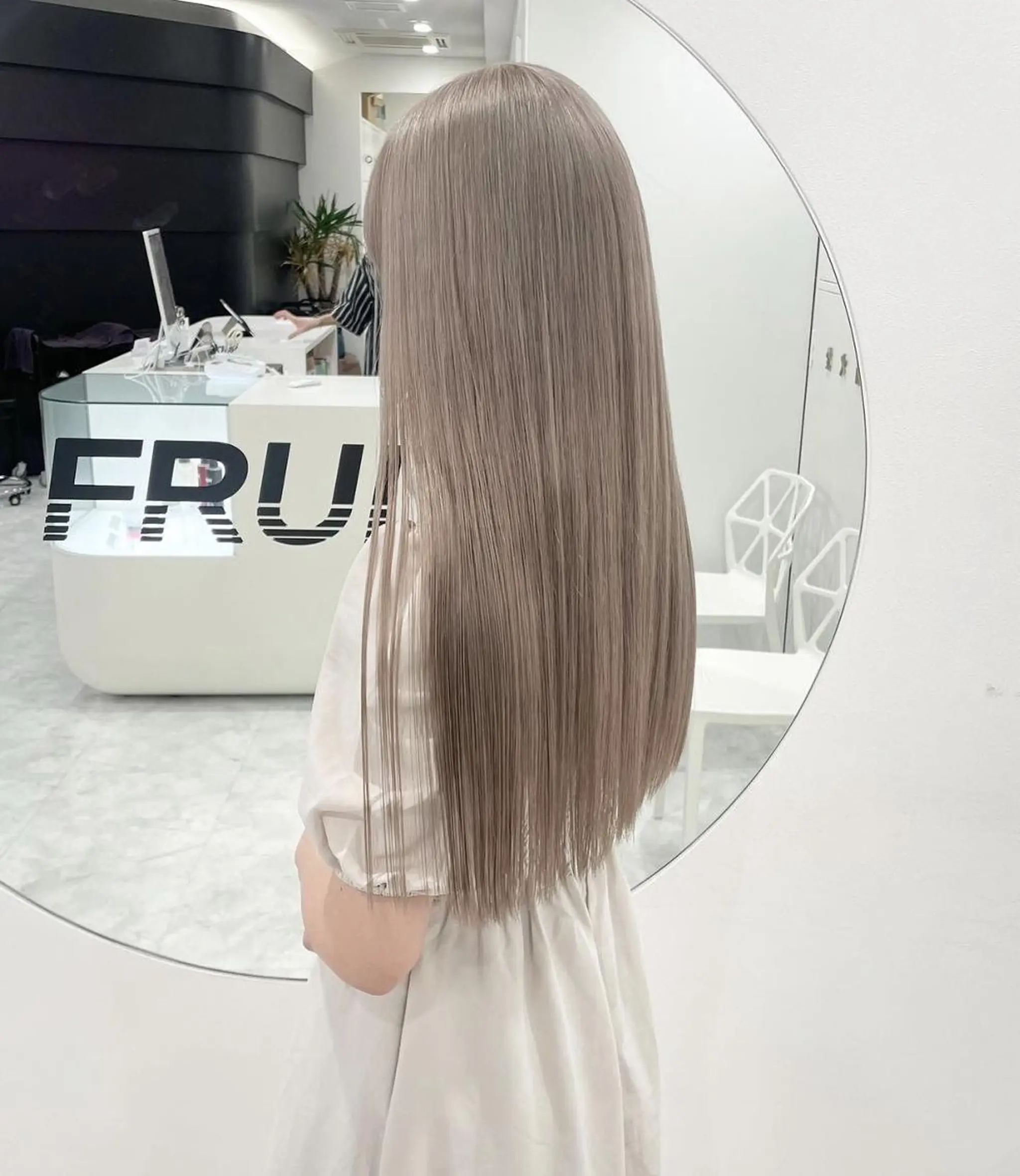 カラー 韓国アイドル🤍ブリ ーチカラー🤍わかなのヘアスタイル