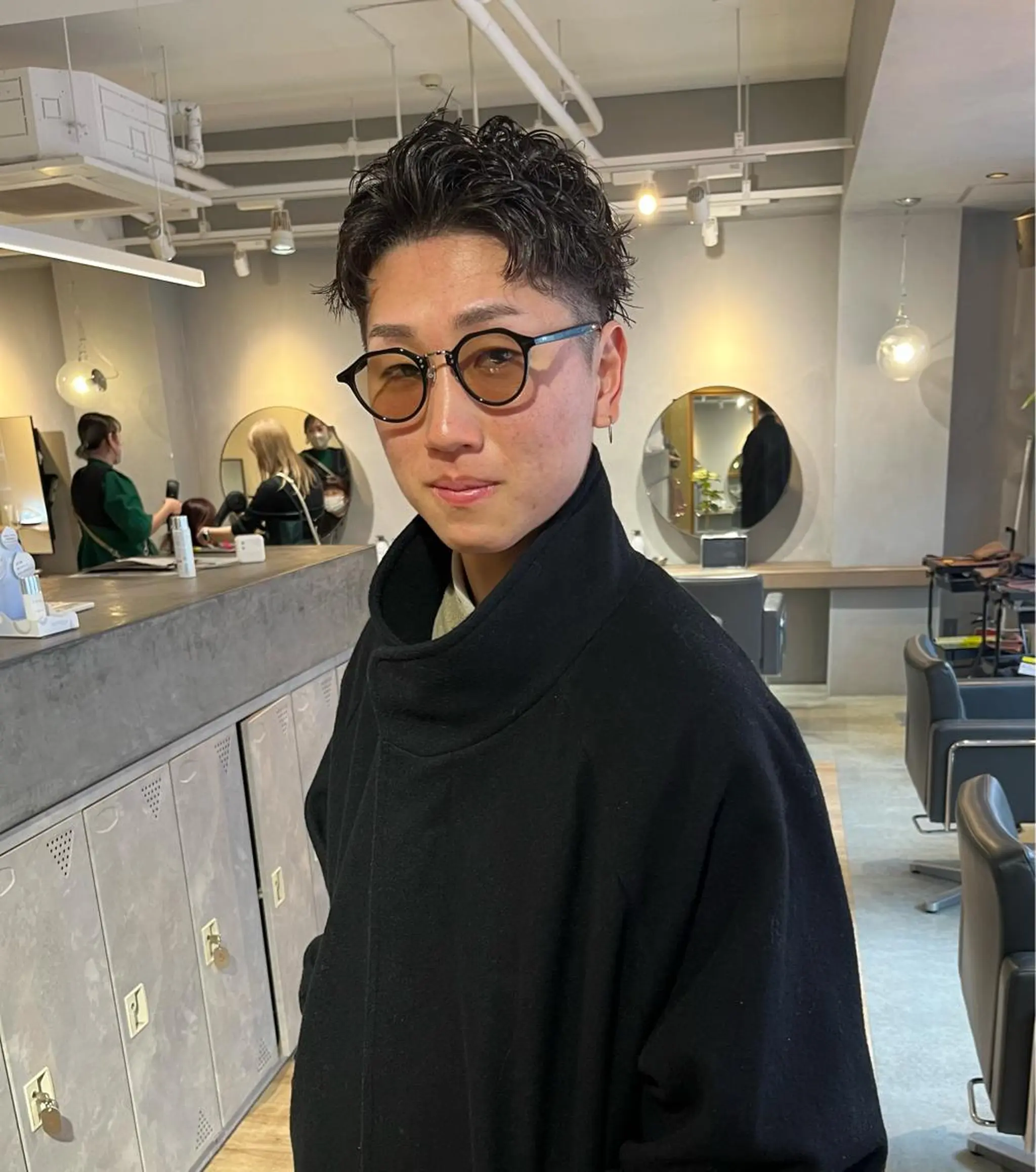 ショート パーマ メンズ カット パーマ SCENEbyRAD helmのヘアスタイル