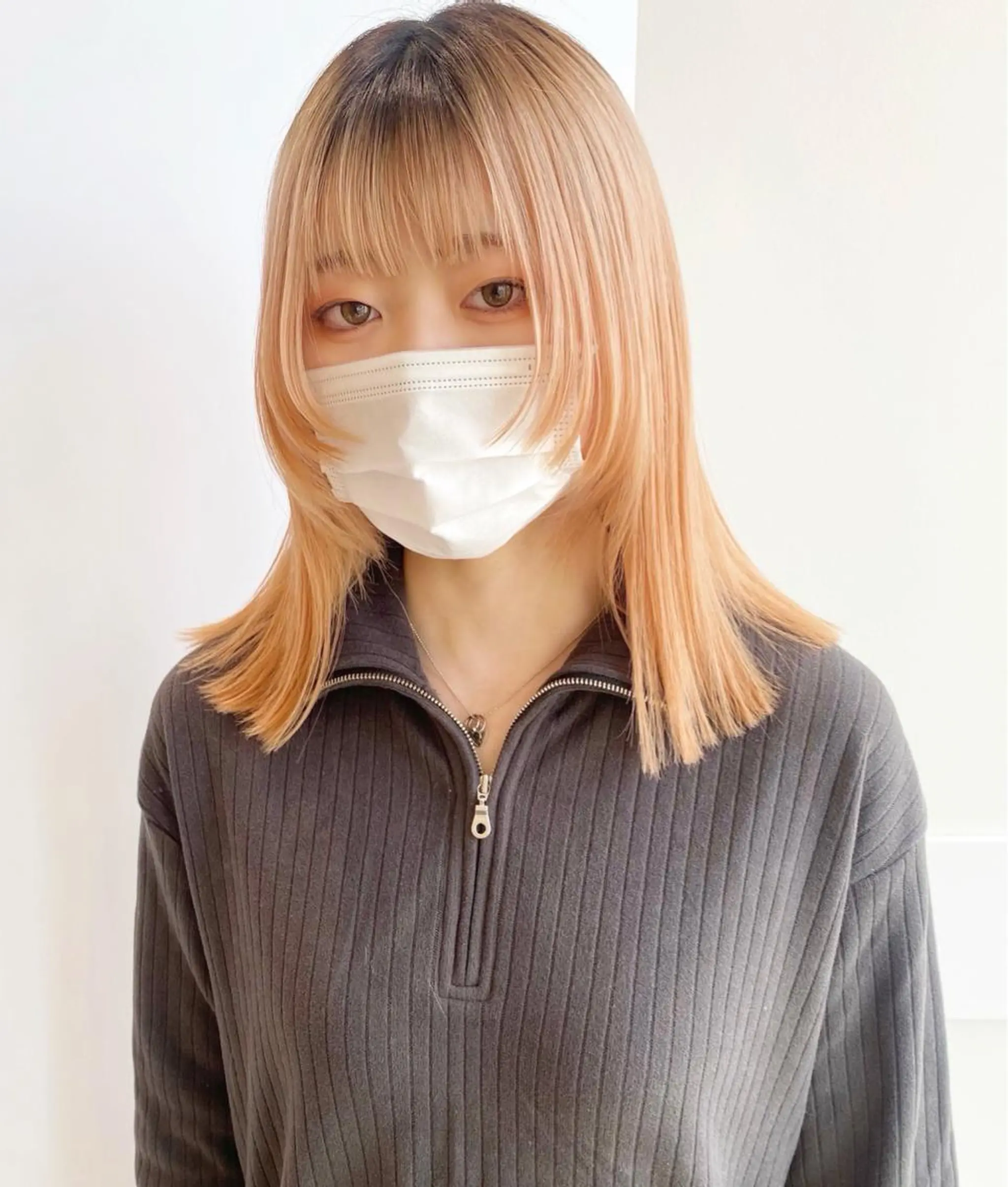 ミディアム ウルフカット ハッシュカット/七海のヘアスタイル