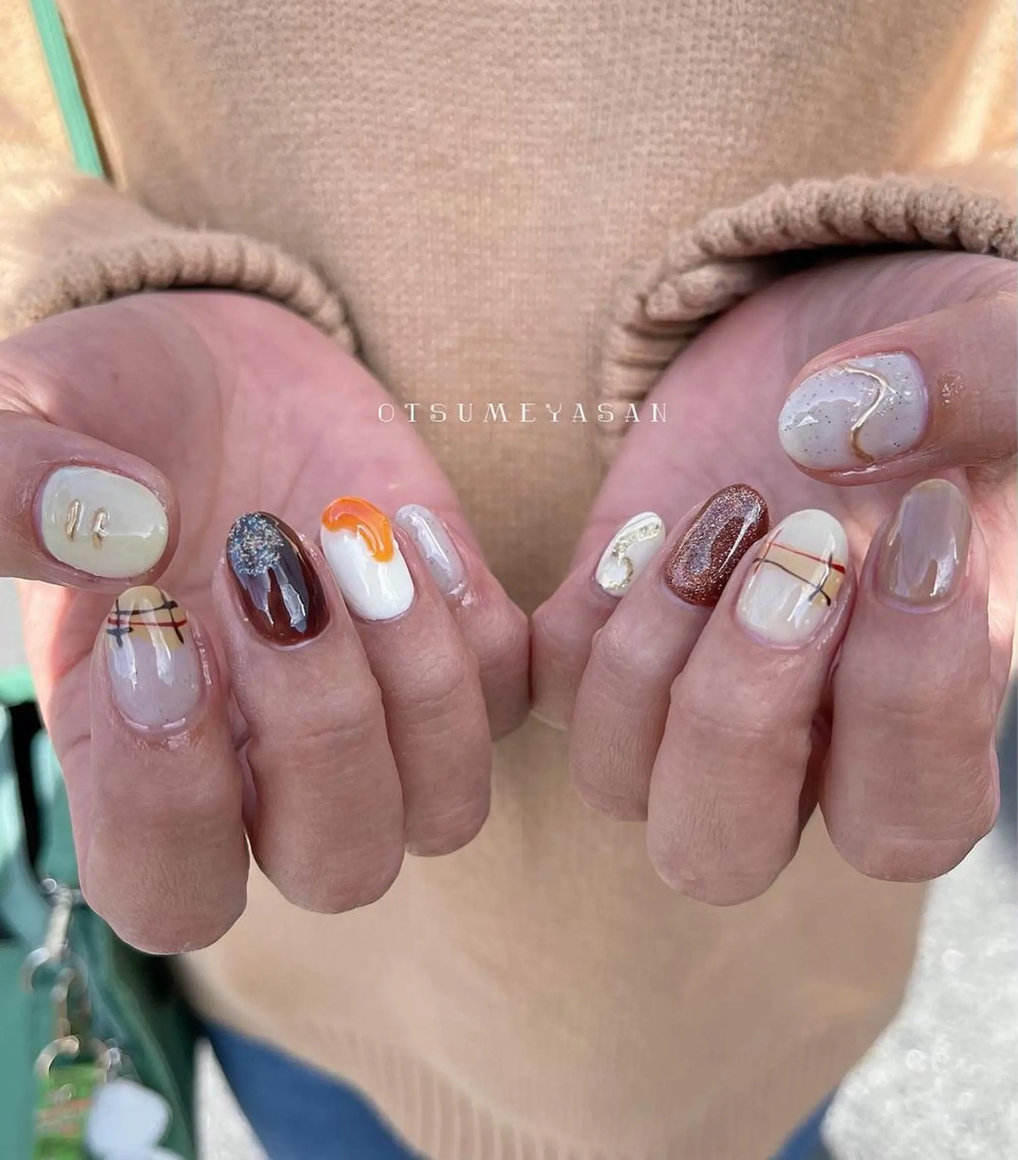 ネイル オーロラネイル ジェルネイル 韓国ネイル マグネットネイル ミラーネイル わたなべ ちかのネイルデザイン