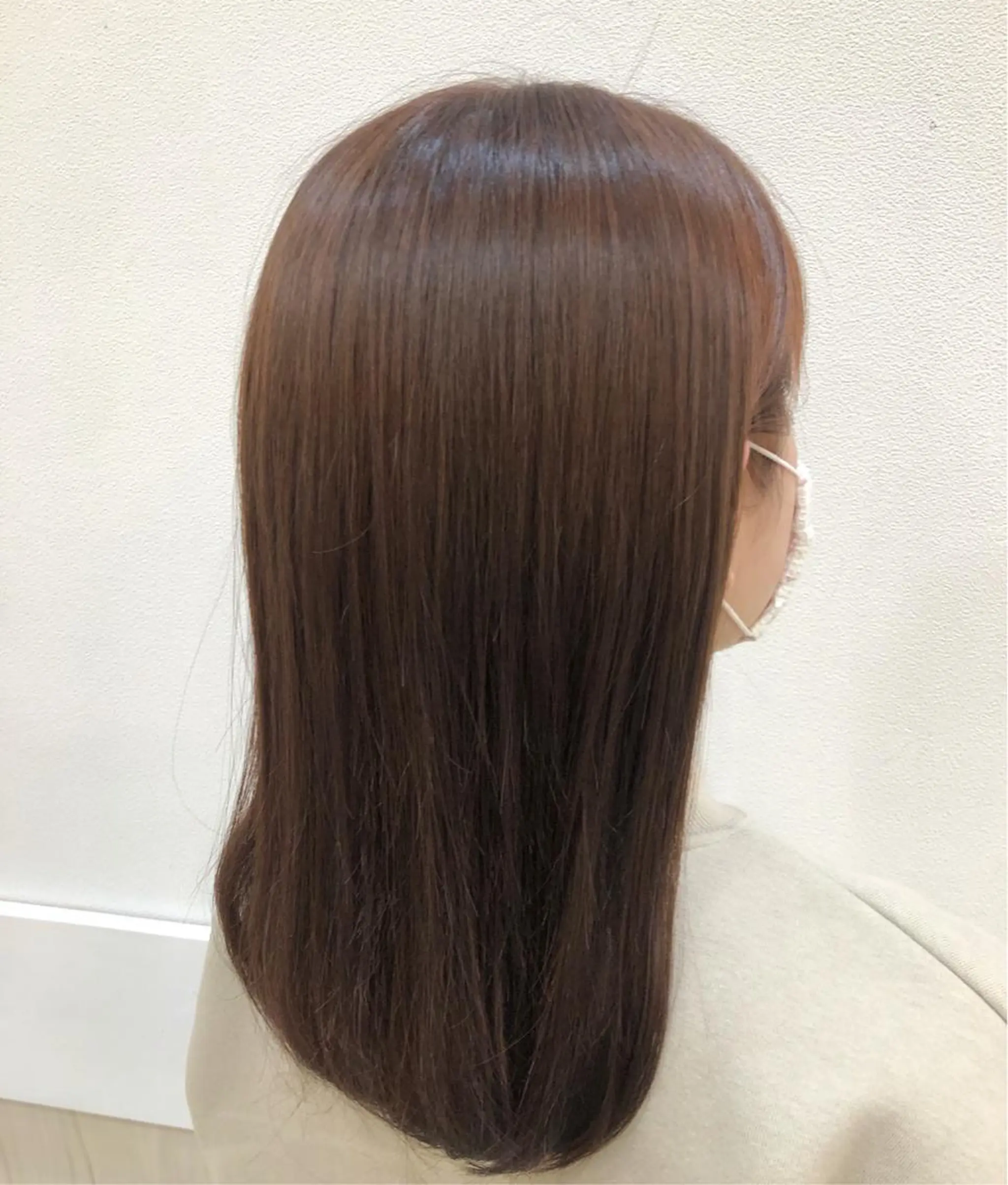 カラー 内田温子大人女性 ハイライト、ボブのヘアスタイル