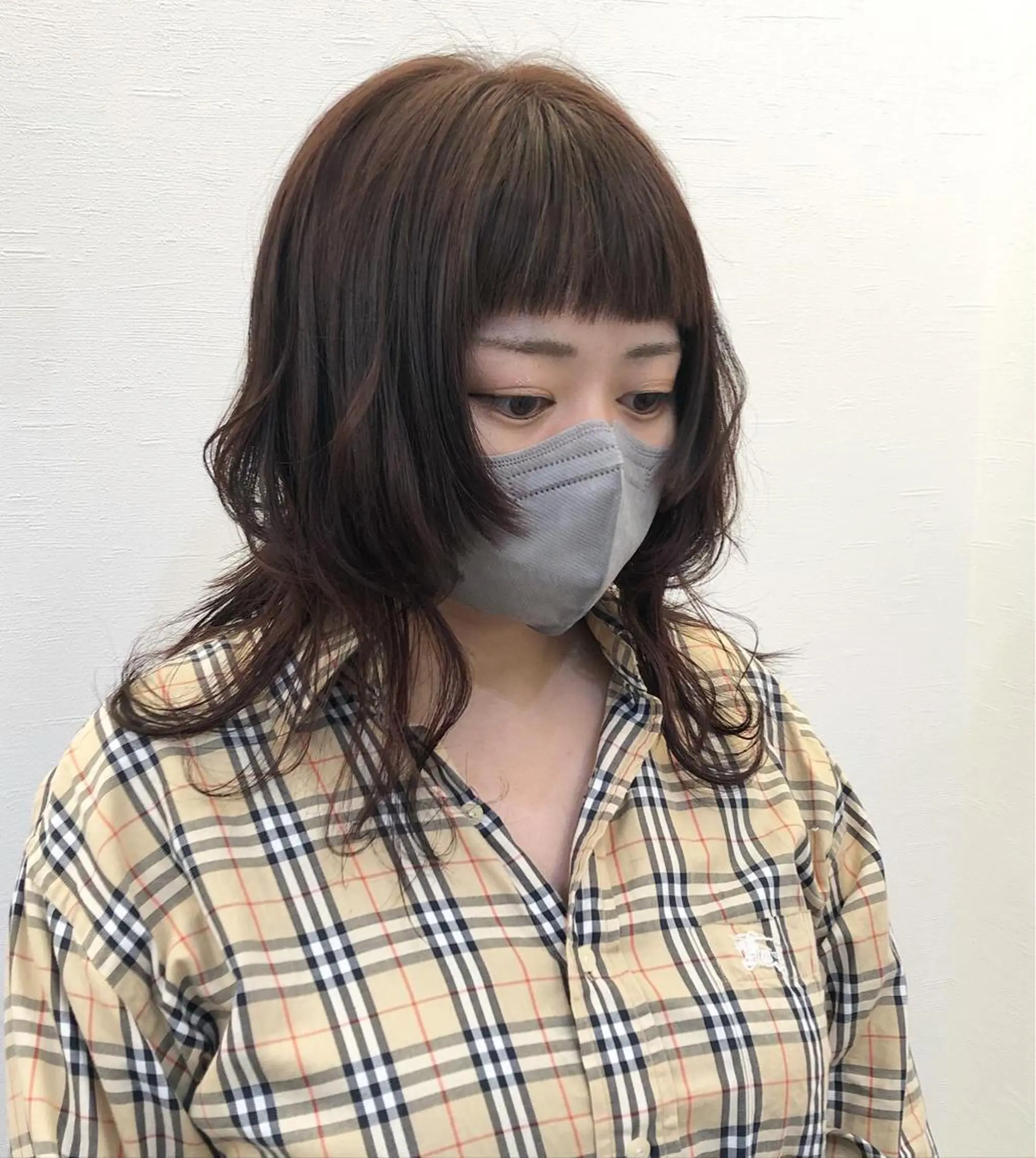 セミロング ツノガイ エリのヘアスタイル