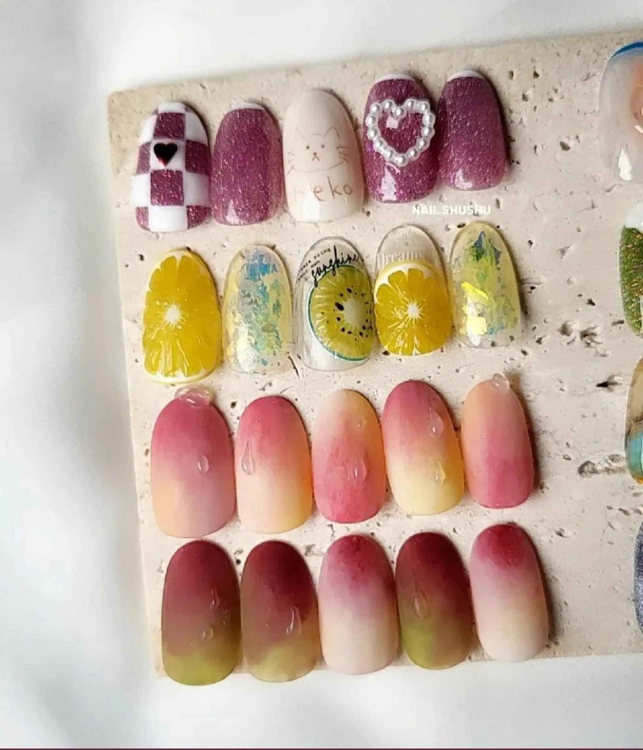 ネイル 持ち込み ニュアンスネイル ワンカラーネイル シンプルネイル 春ネイル 3dパーツ/流行り 👧shushu❤️のネイルデザイン