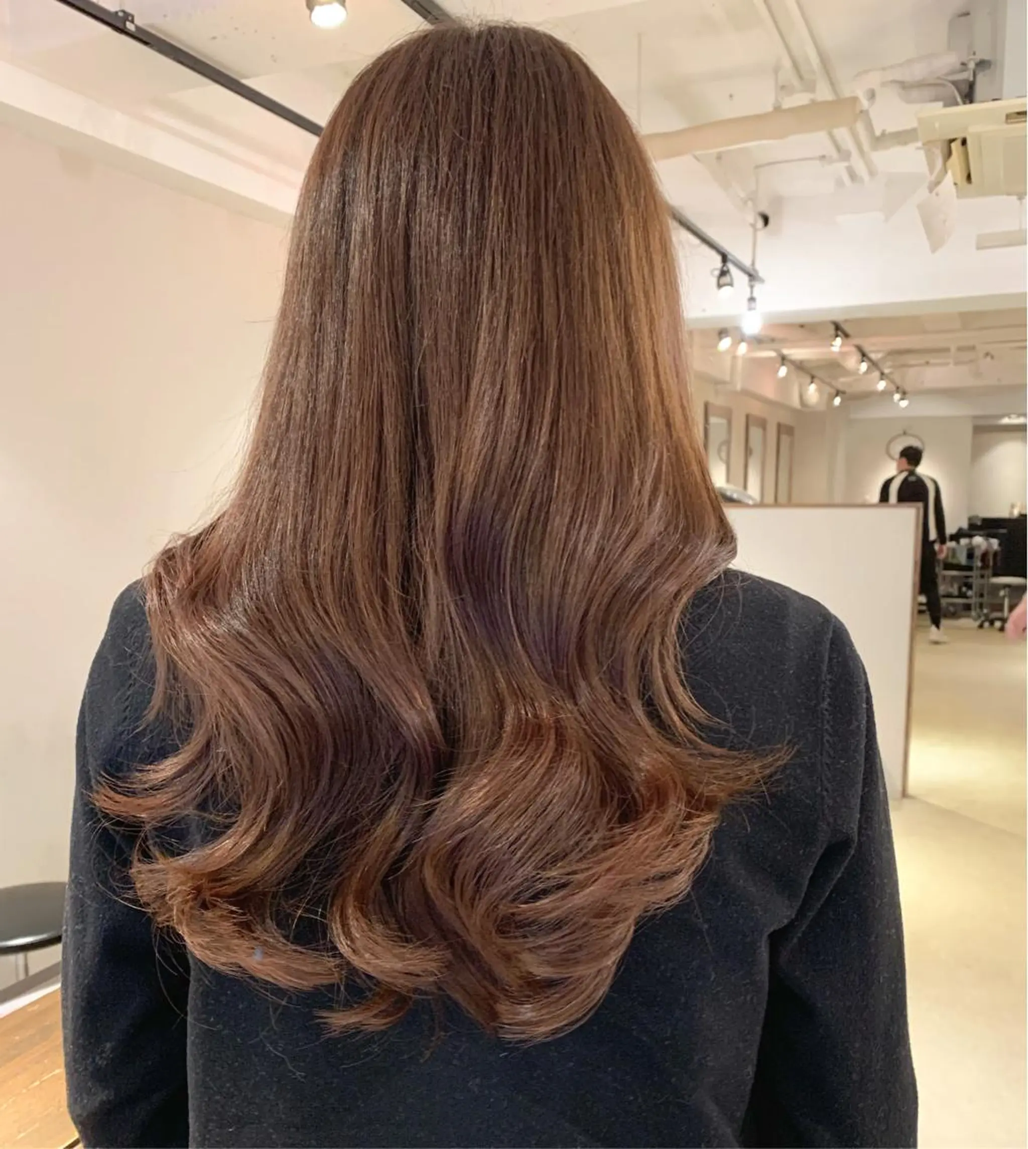 ロング カラー 透明感/オリーブ/ グレージュ/YUKAのヘアスタイル